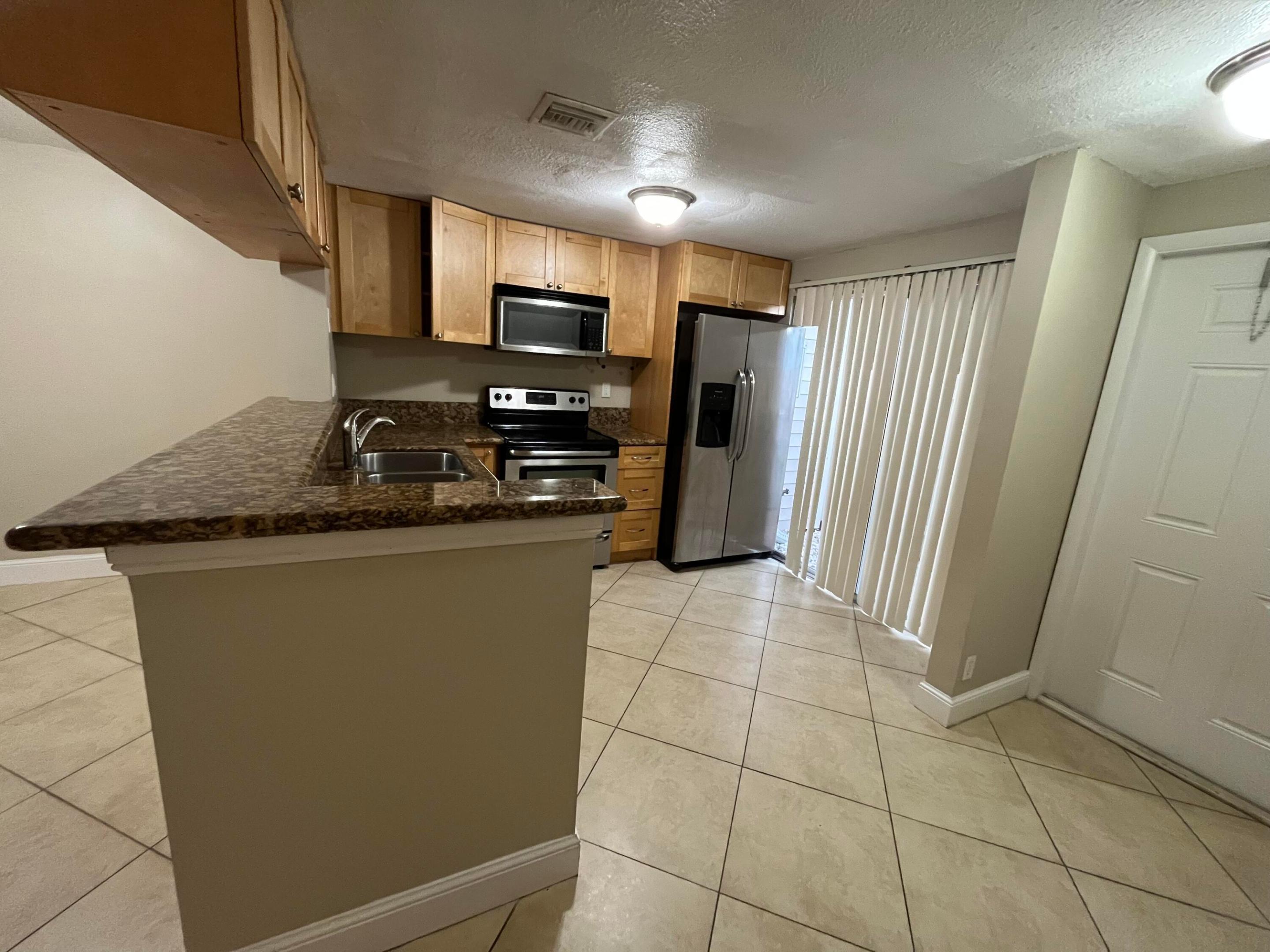 SUN PLAT - Residential Lease