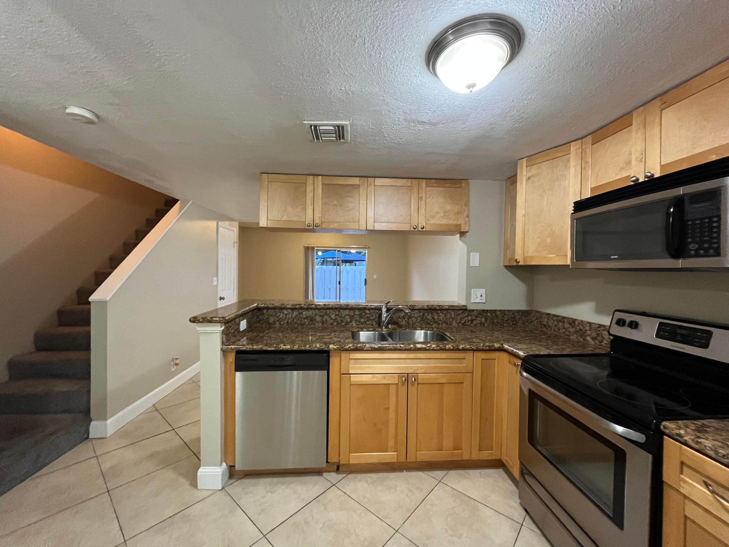 SUN PLAT - Residential Lease