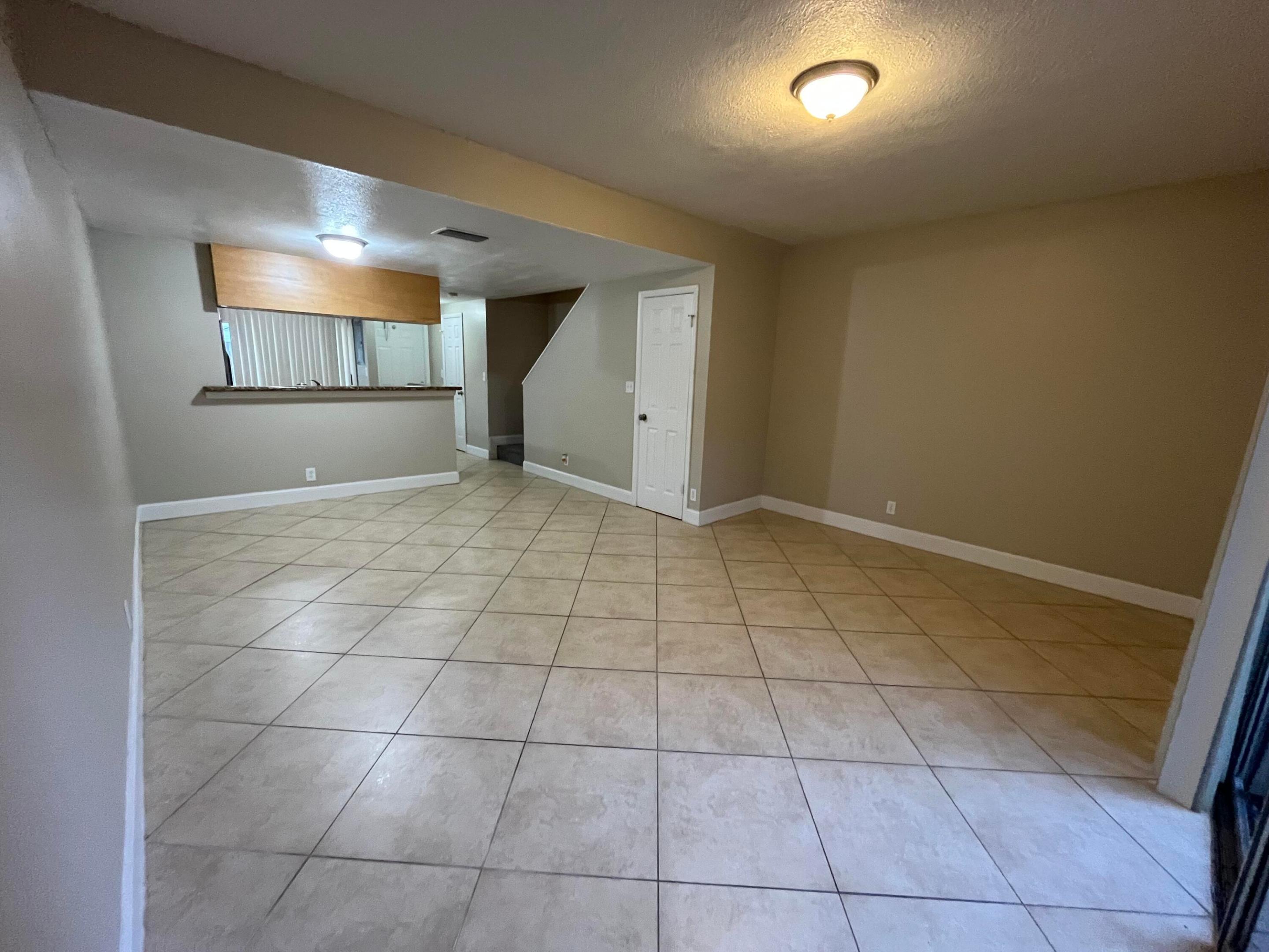 SUN PLAT - Residential Lease