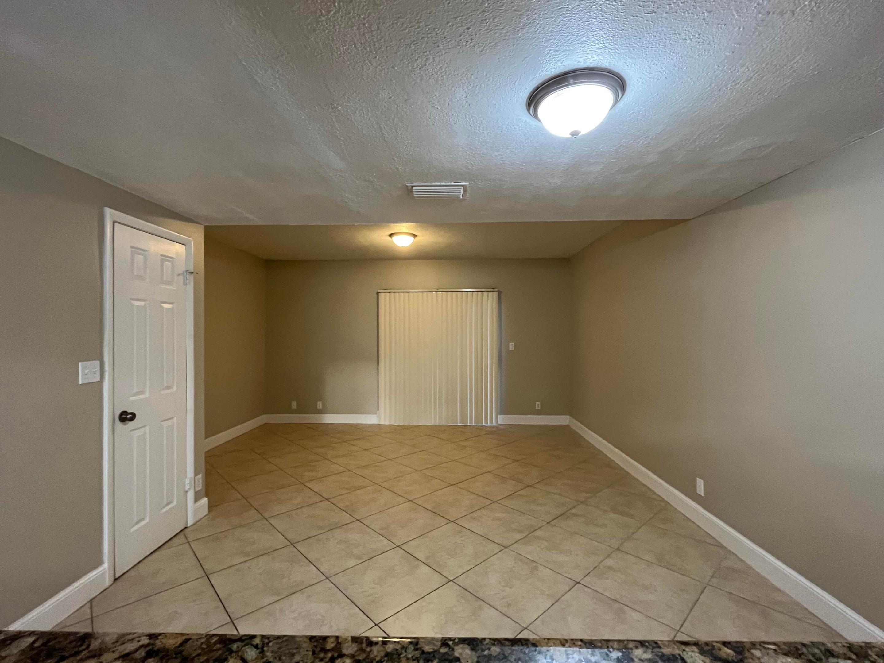 SUN PLAT - Residential Lease