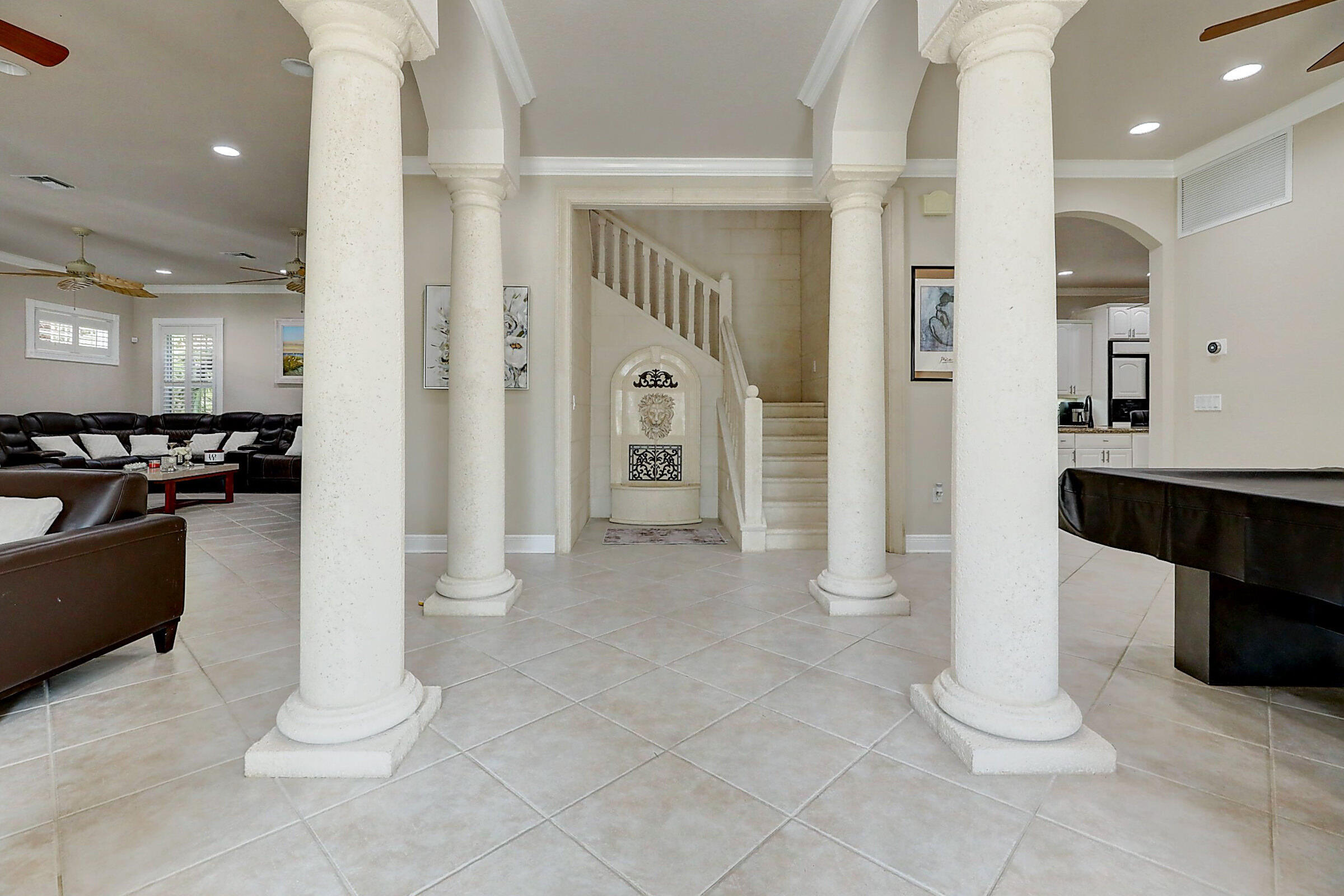 WINDING CREEK - Residential
