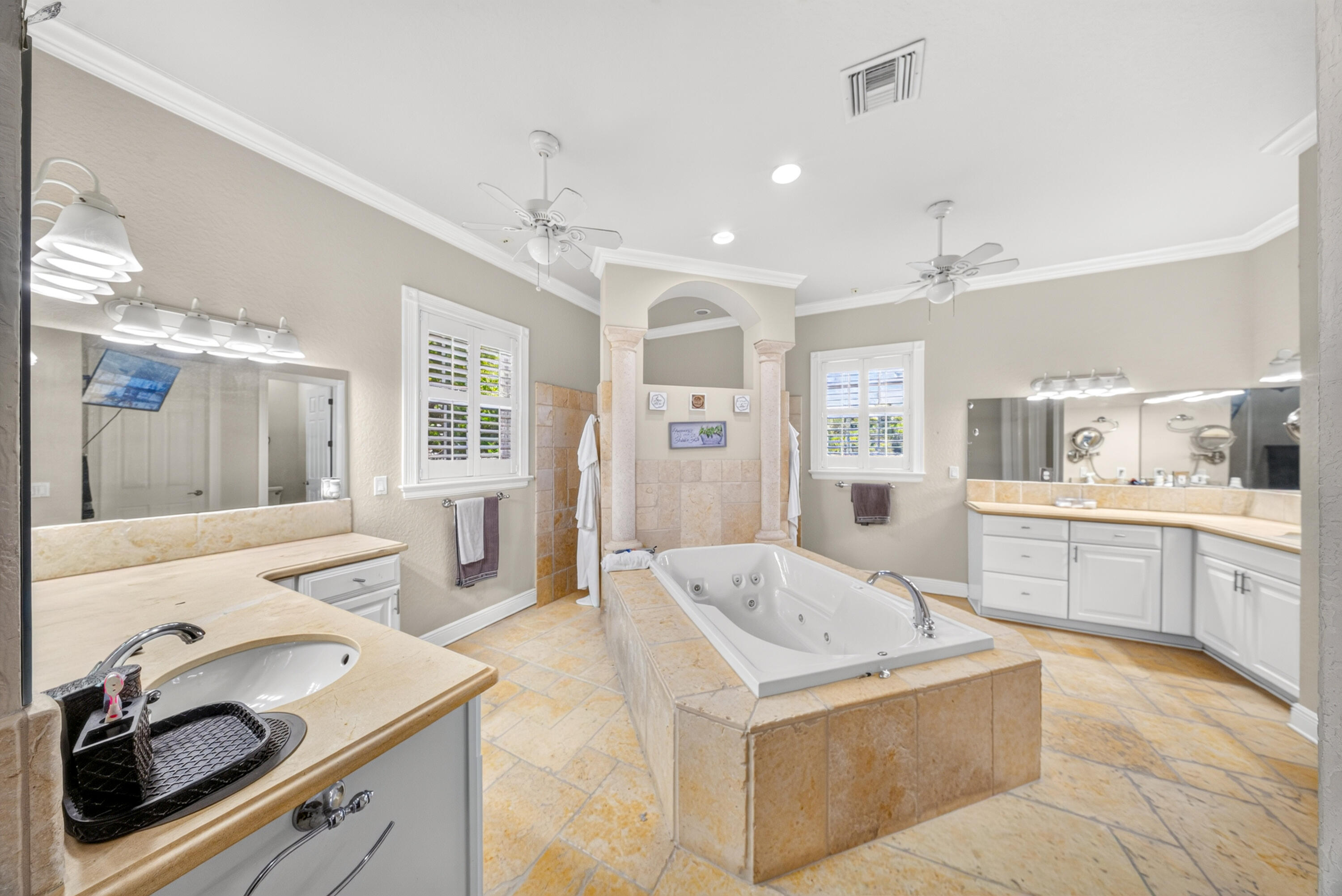 WINDING CREEK - Residential