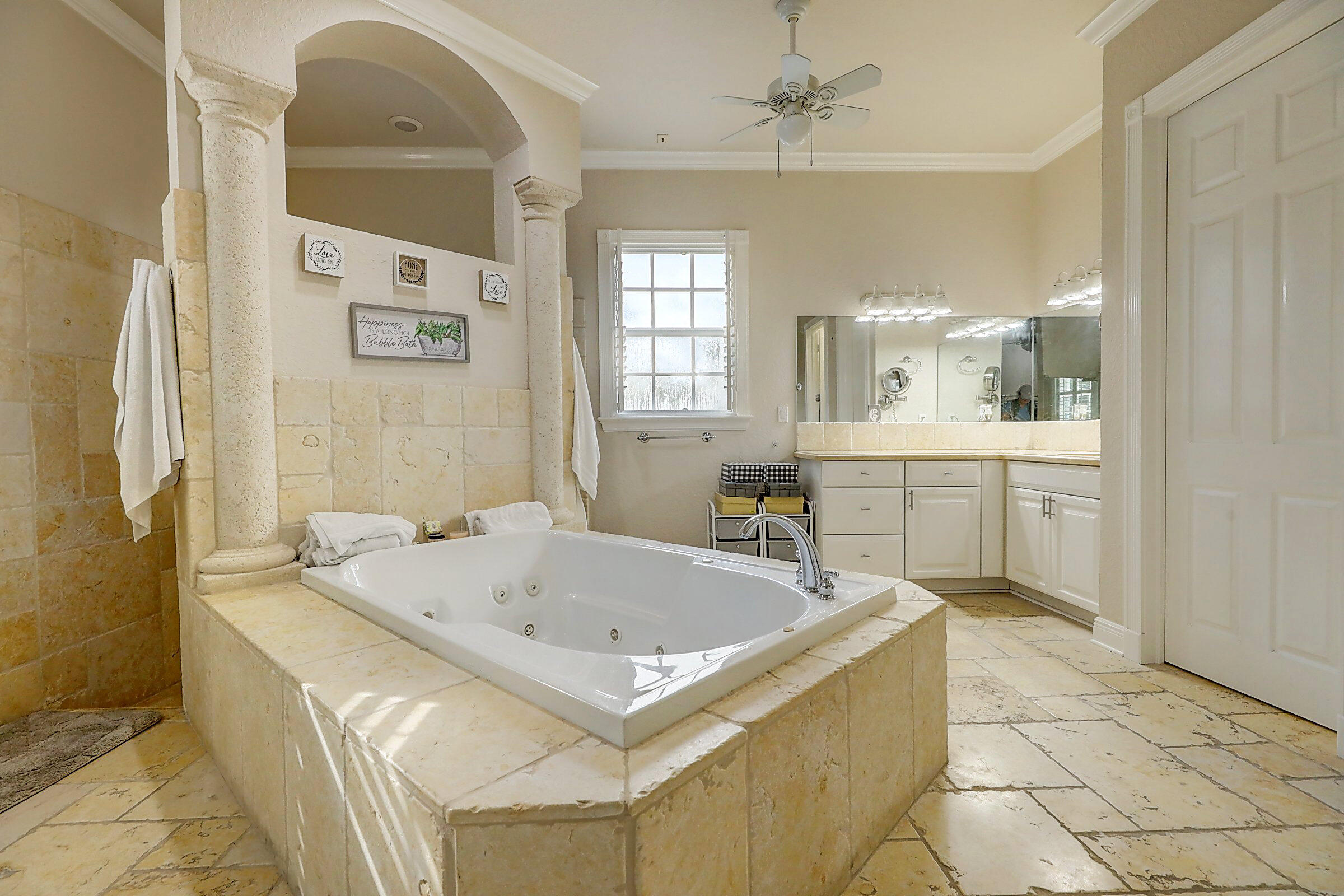 WINDING CREEK - Residential