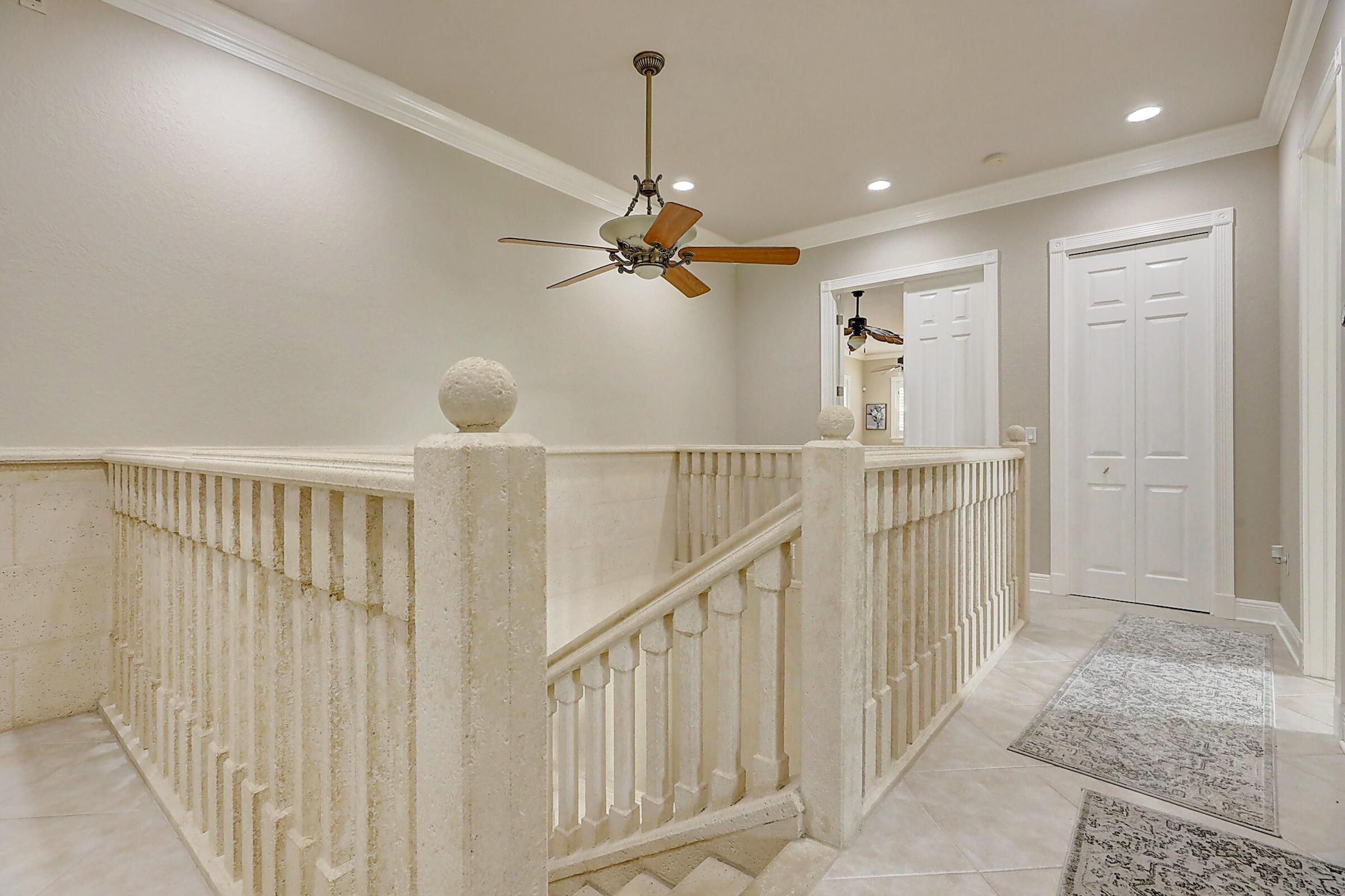 WINDING CREEK - Residential