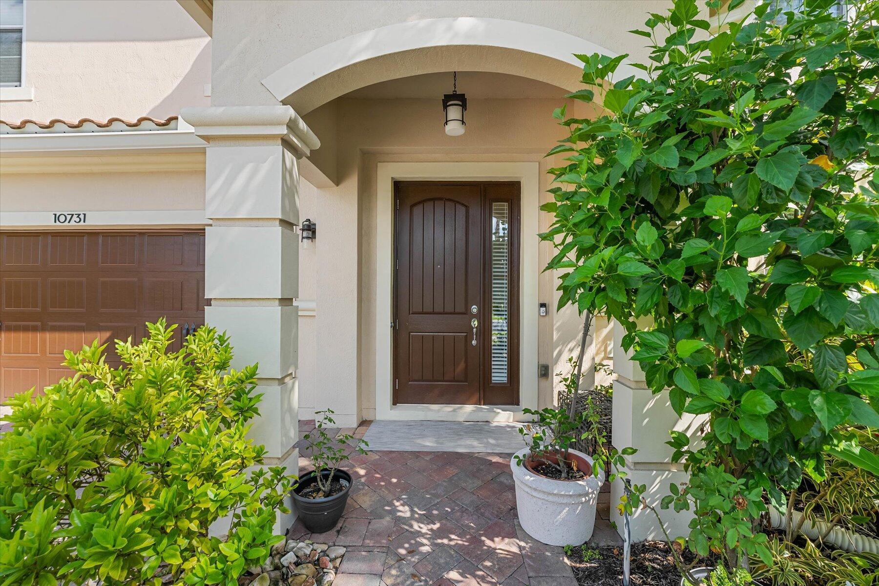 OAKMONT ESTATES PUD - Residential Lease