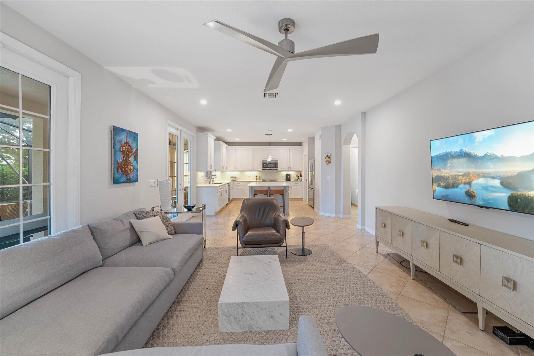 OAKMONT ESTATES PUD - Residential Lease