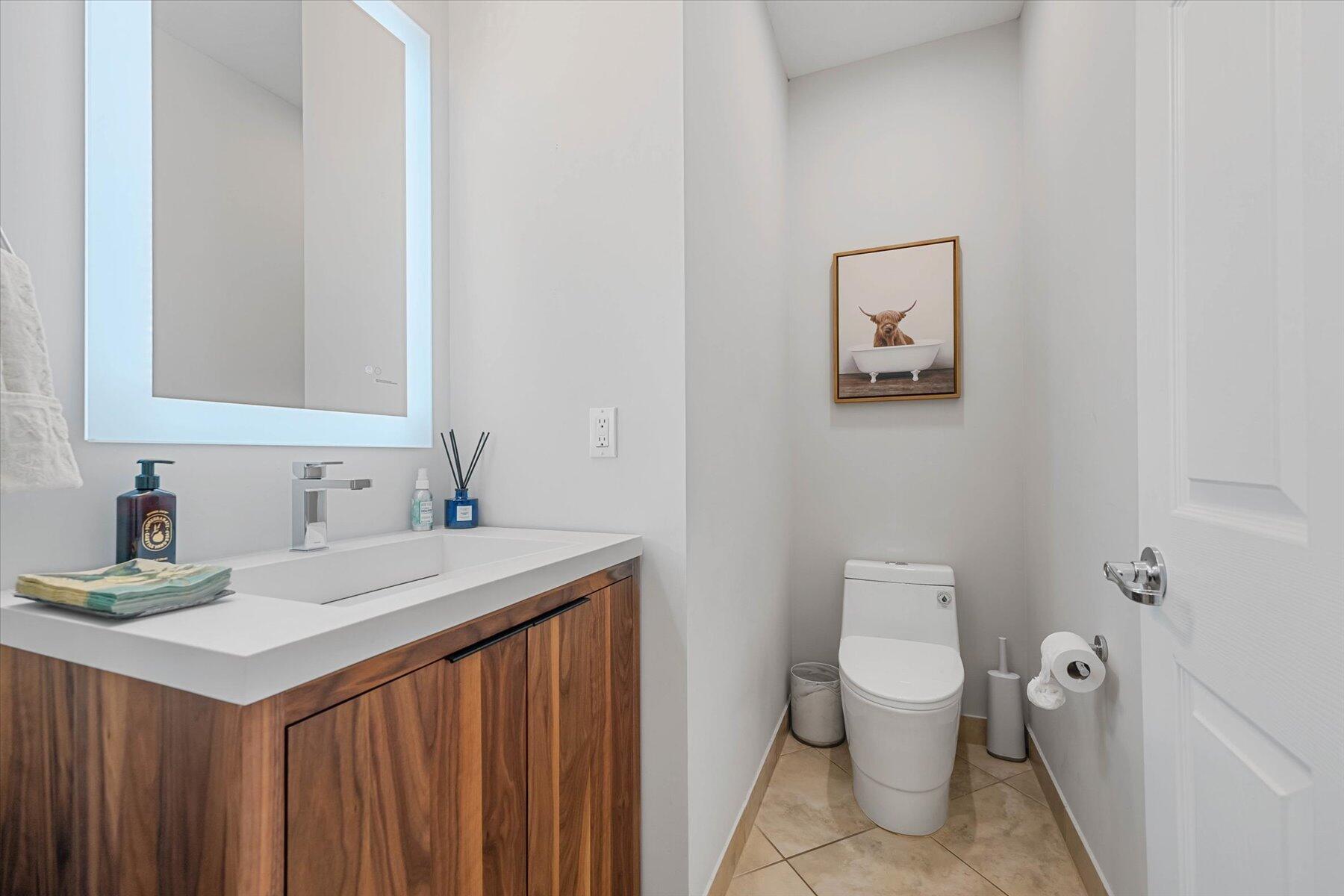 OAKMONT ESTATES PUD - Residential Lease