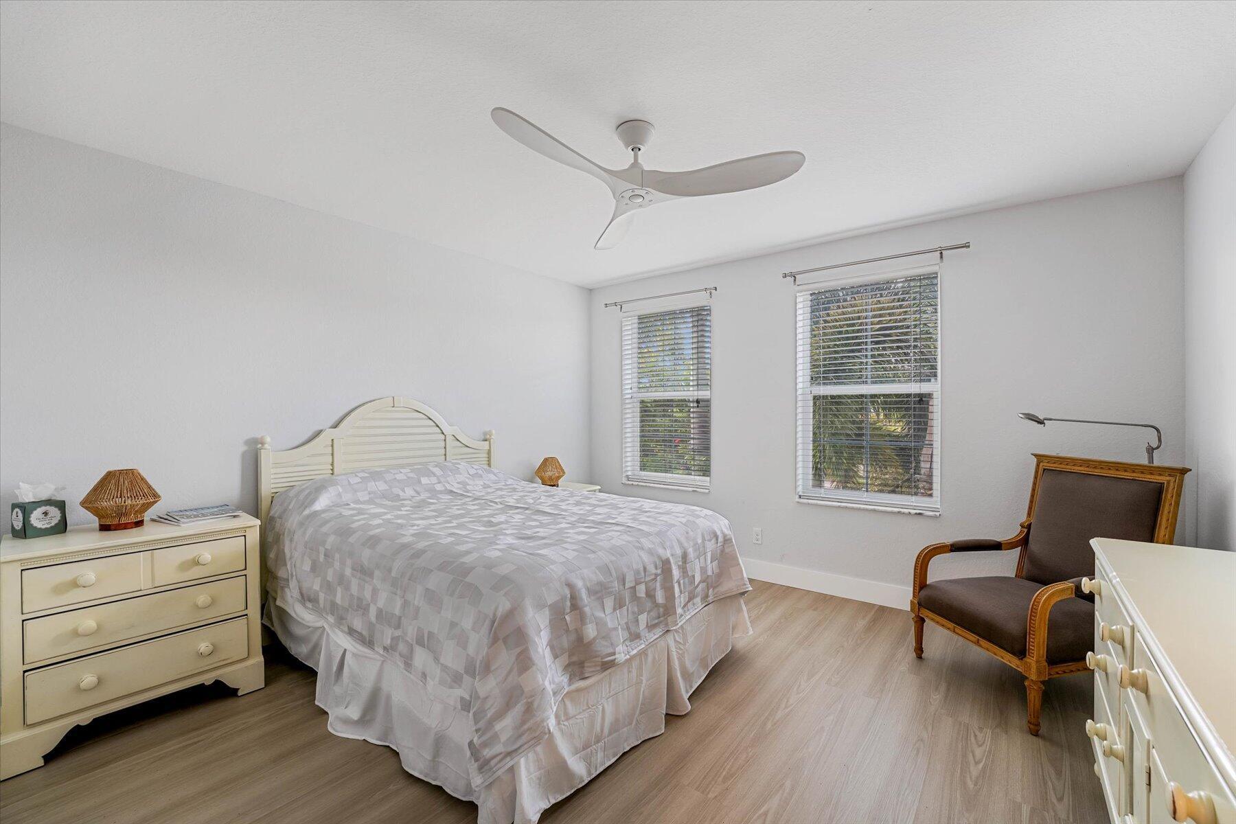 OAKMONT ESTATES PUD - Residential Lease