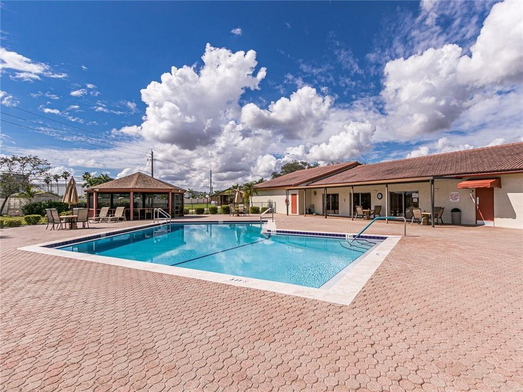WESTWOOD COMMUNITY 7 - Residential