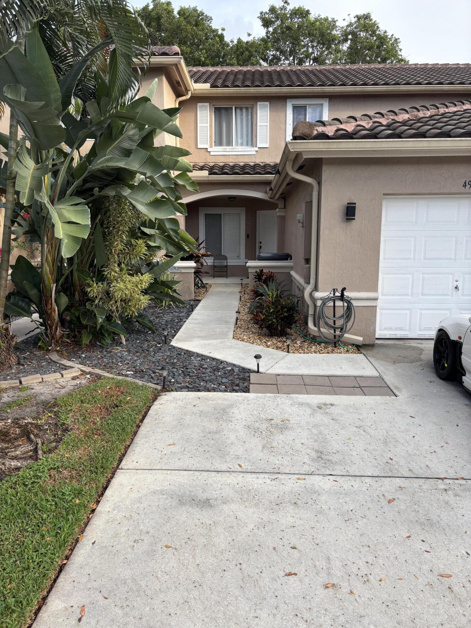 Private bedroom with private bath available in a quiet gated community. Shared washer and dryer and kitchen access included. Utilities included. No pets, no smoking, and single occupancy only.  Ideal for one working professional seeking a clean and peaceful living environment.