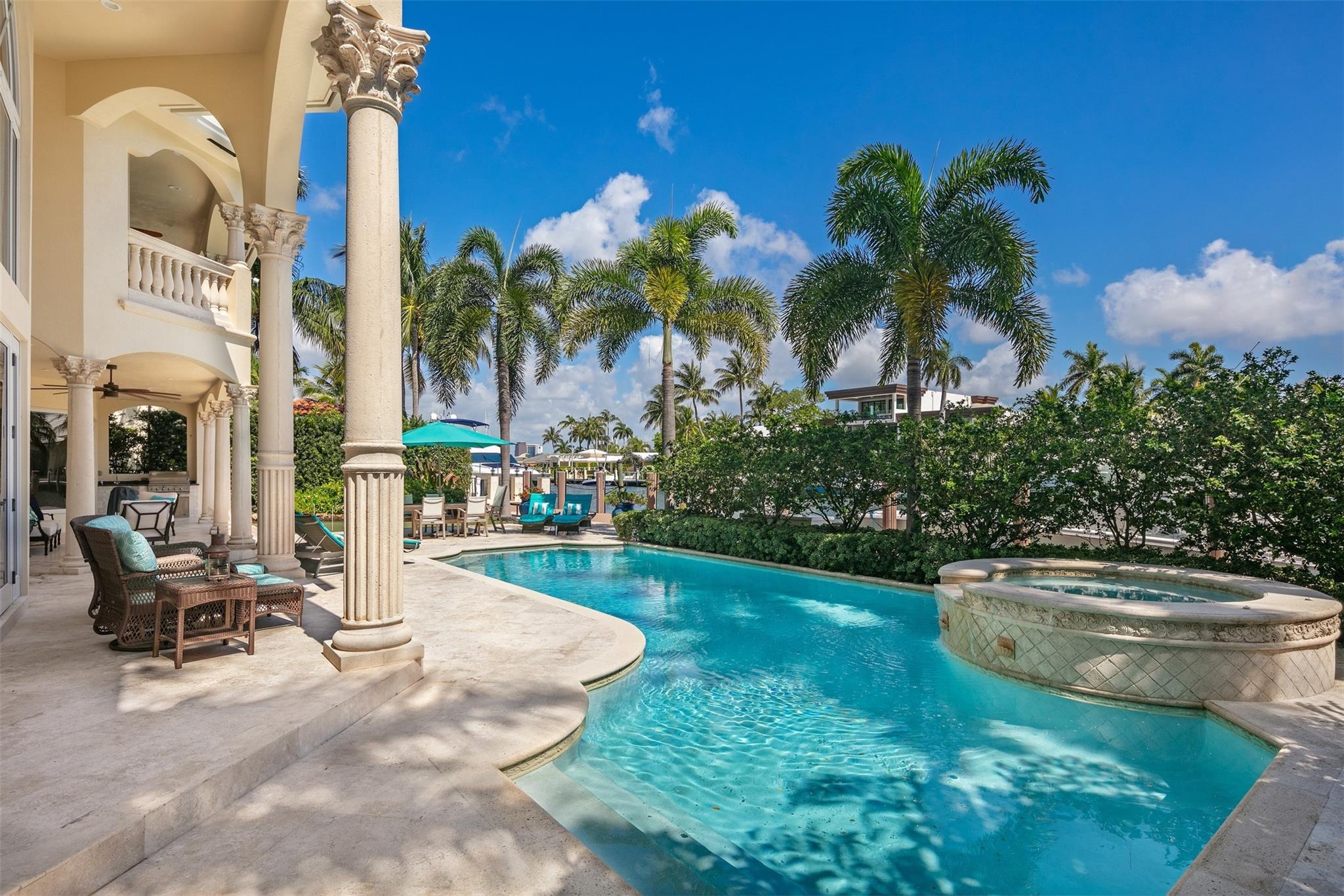 HARBOR BEACH - Residential