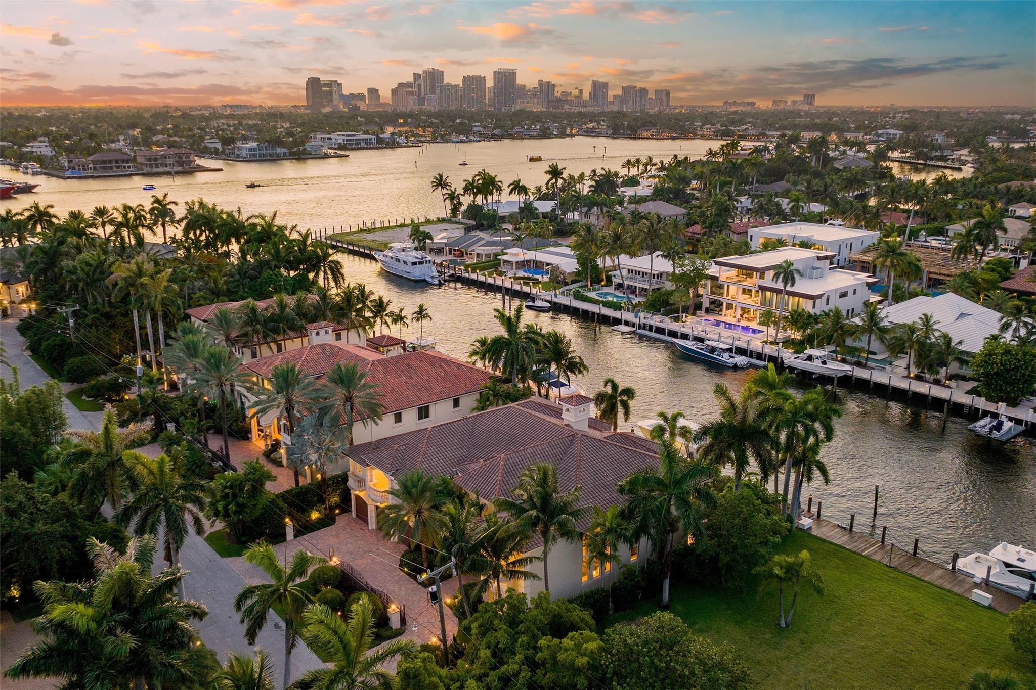 HARBOR BEACH - Residential