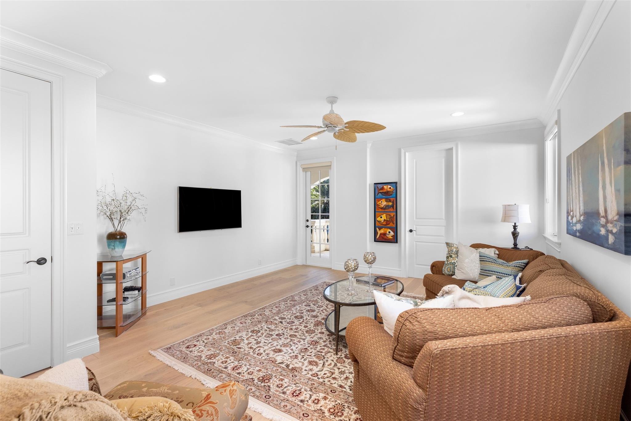 HARBOR BEACH - Residential