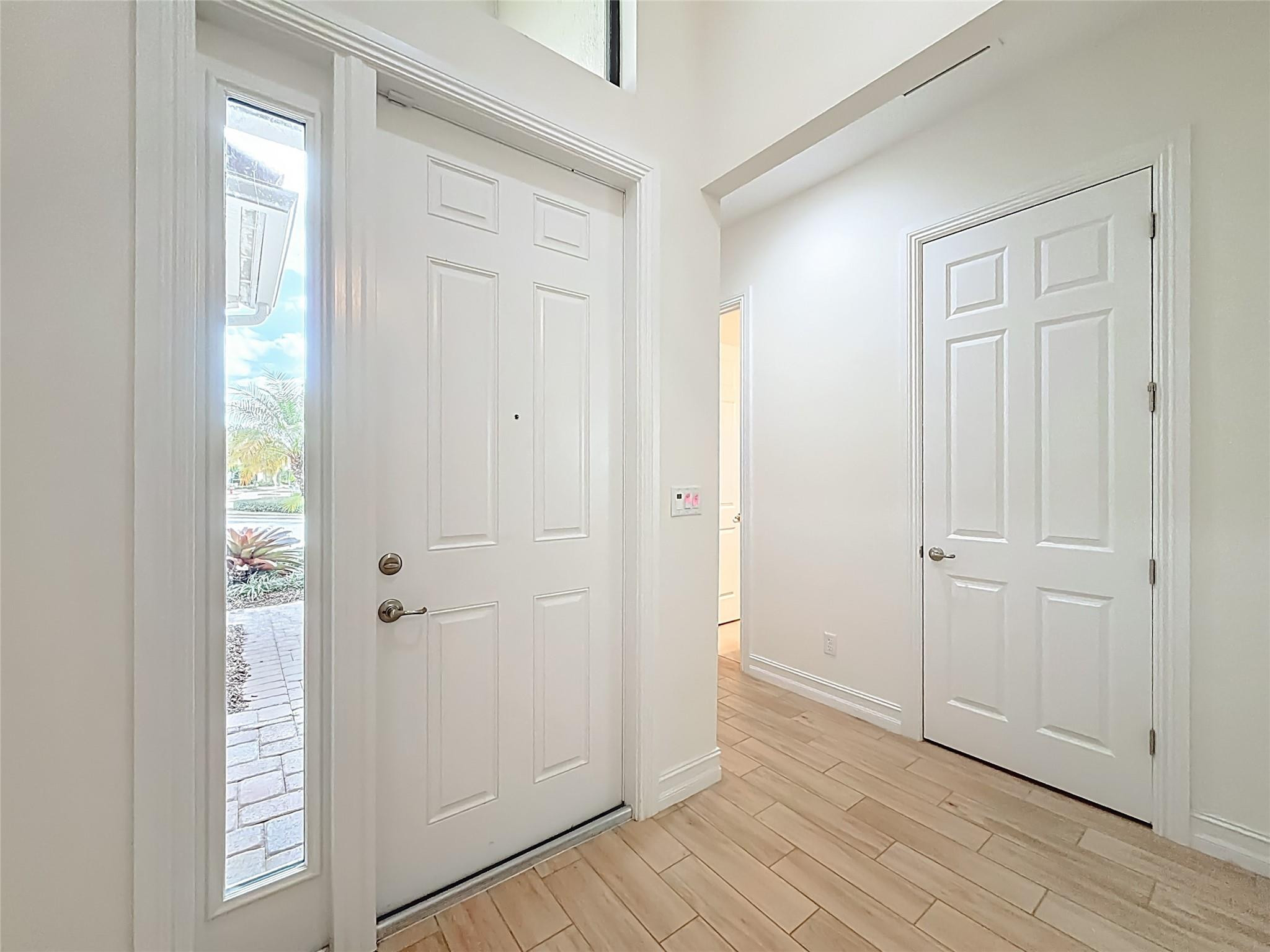 Parkland Royale 182-60 B - Residential