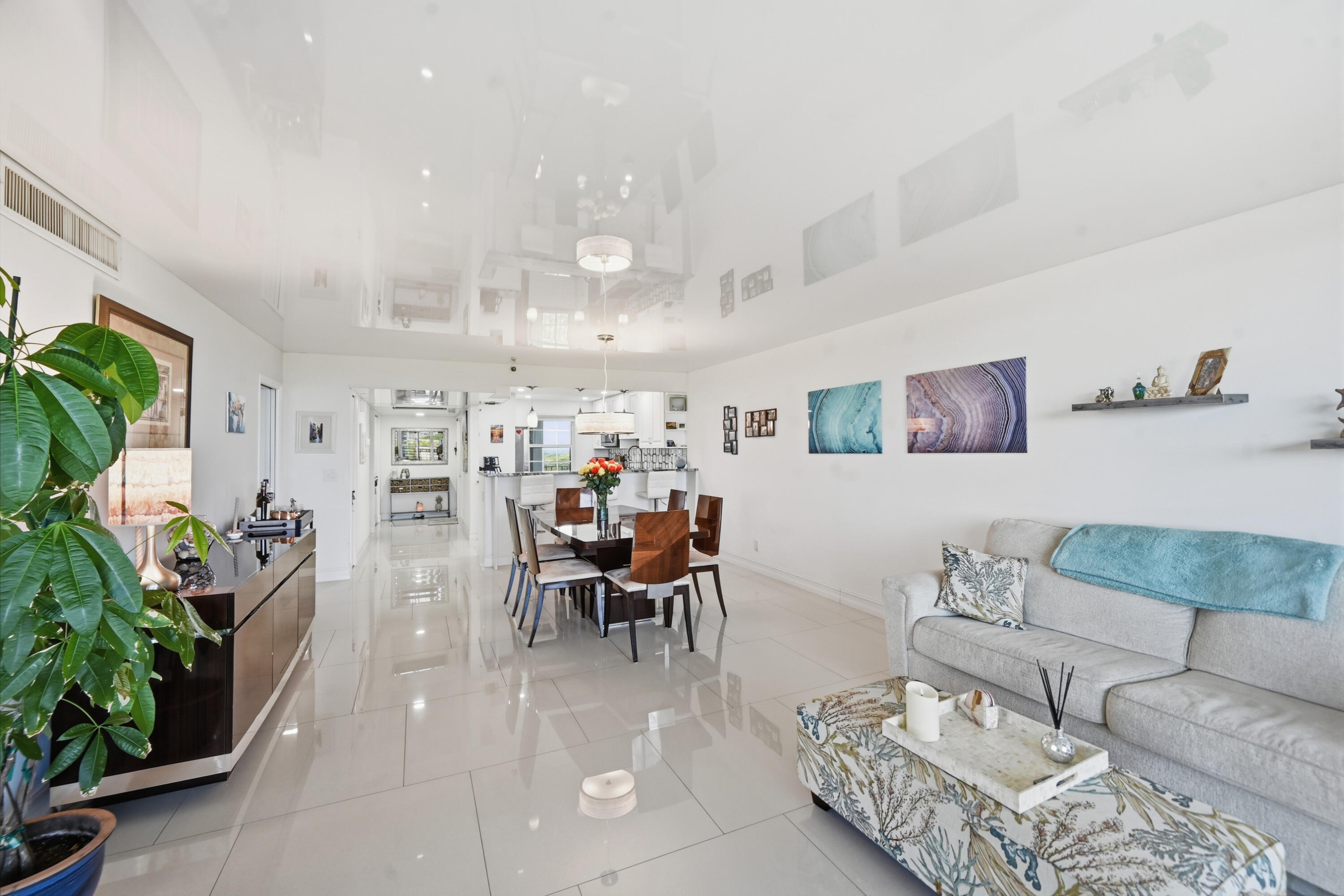 NO 104 PALM-AIRE COUNTRY CLUB - Residential Lease