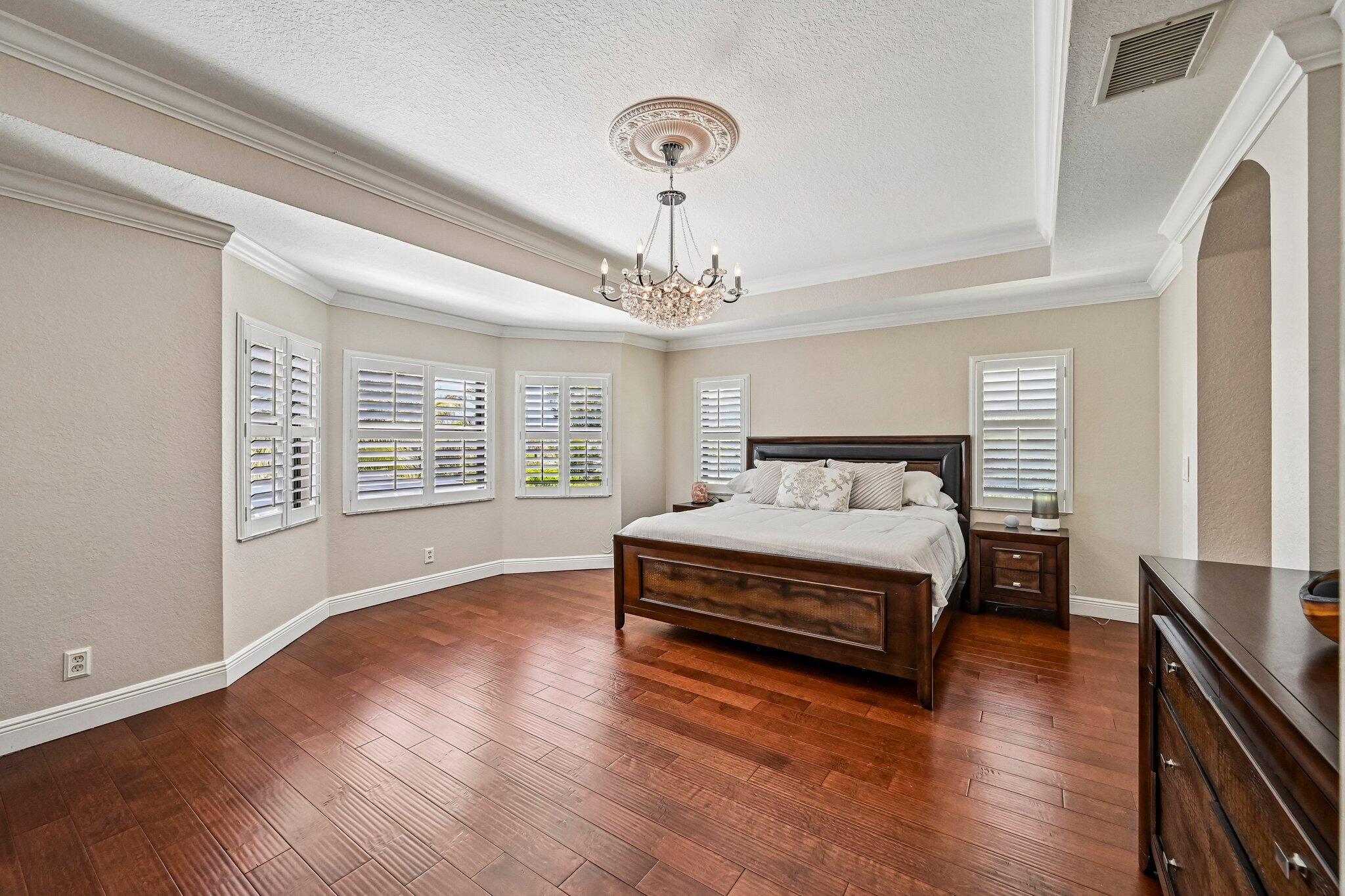 THOUSAND OAKS - Residential