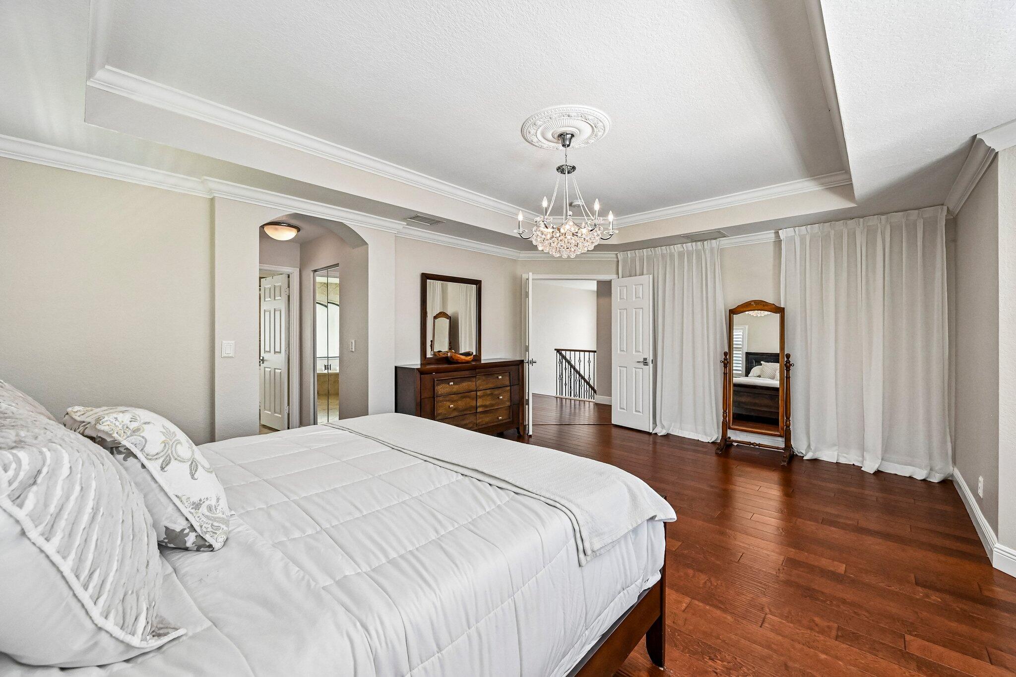 THOUSAND OAKS - Residential