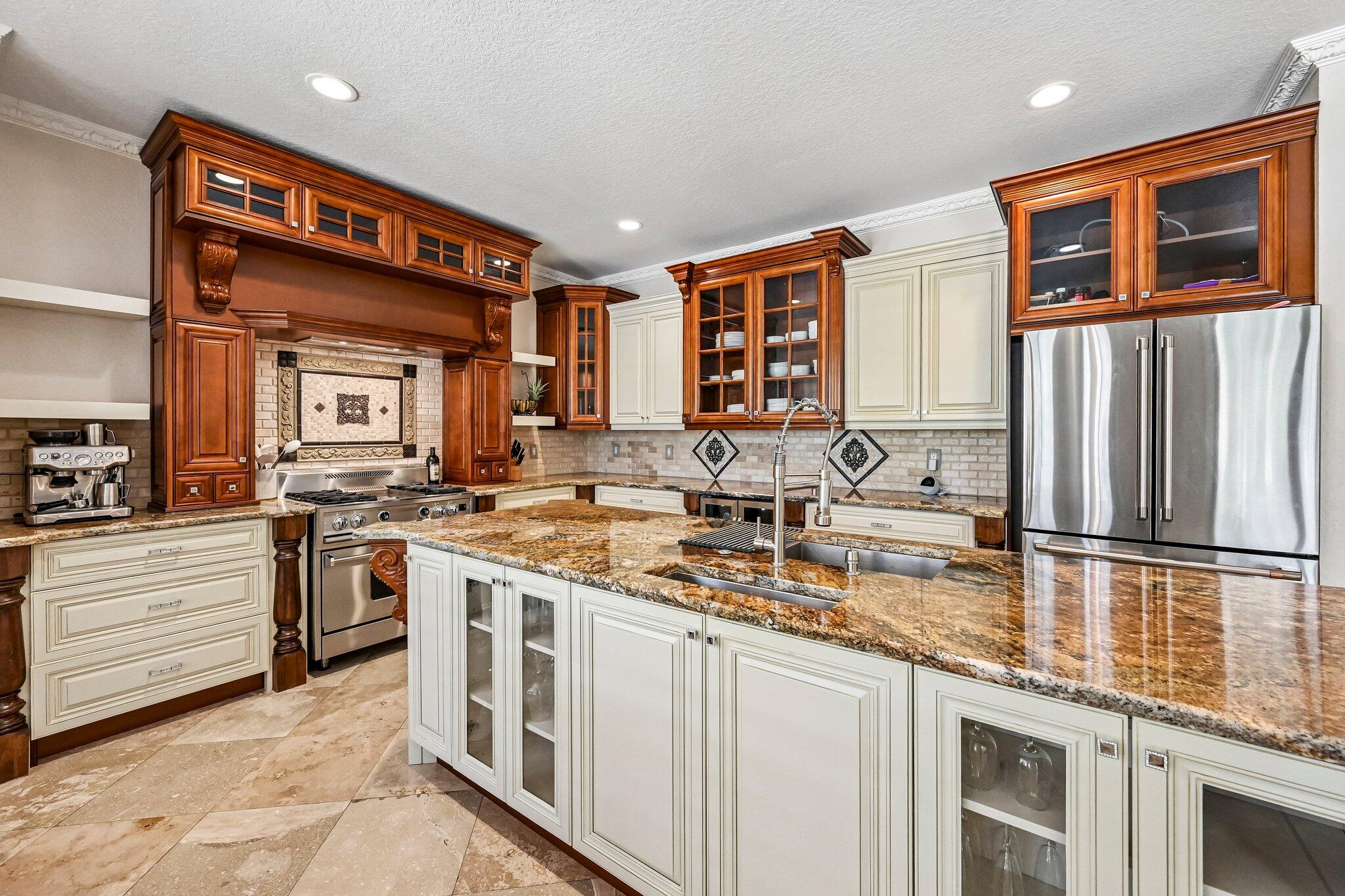 THOUSAND OAKS - Residential