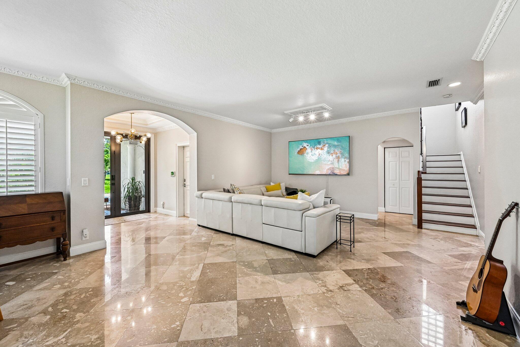THOUSAND OAKS - Residential