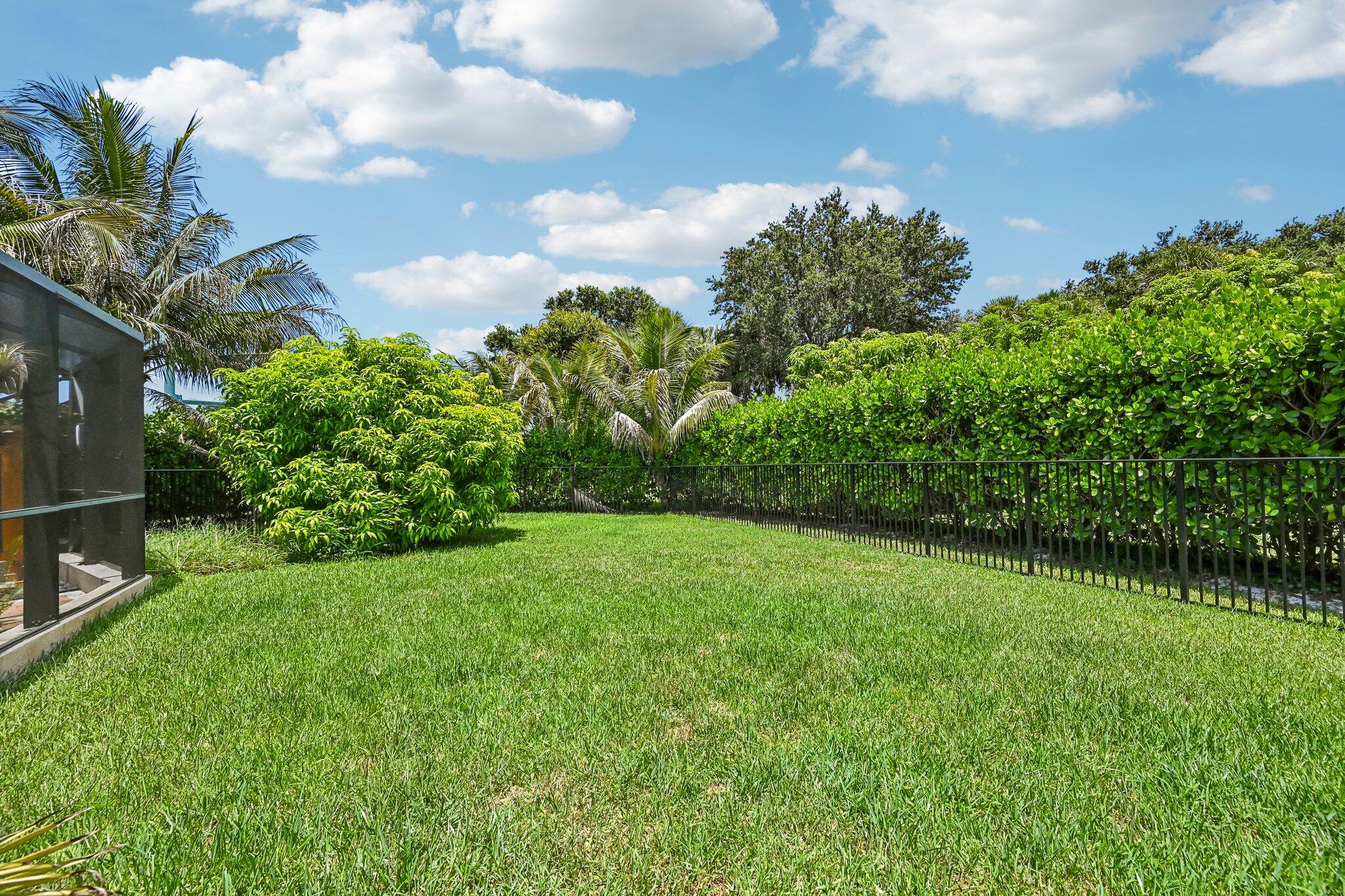THOUSAND OAKS - Residential