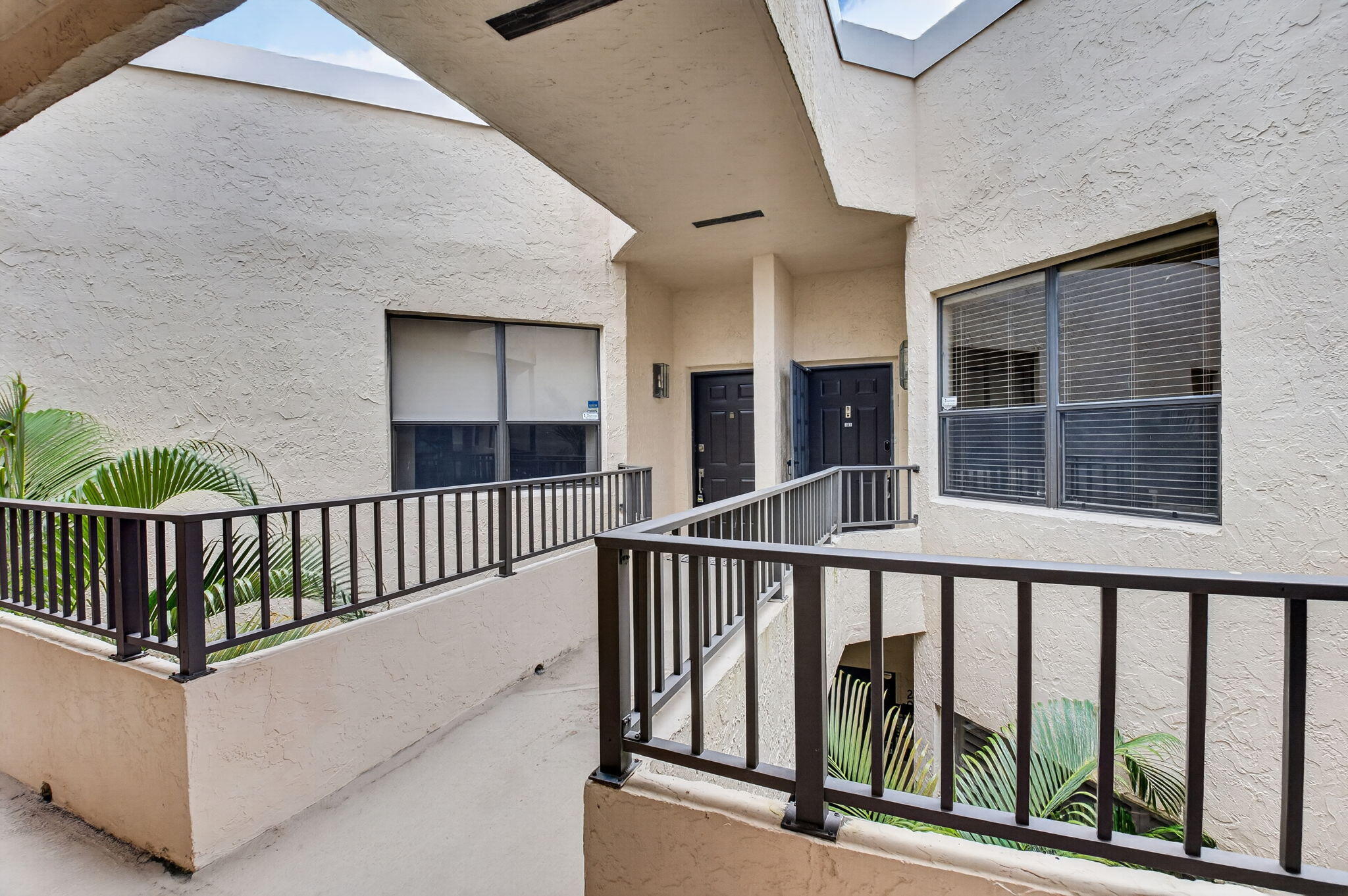 LA PAZ AT BOCA POINTE - Residential