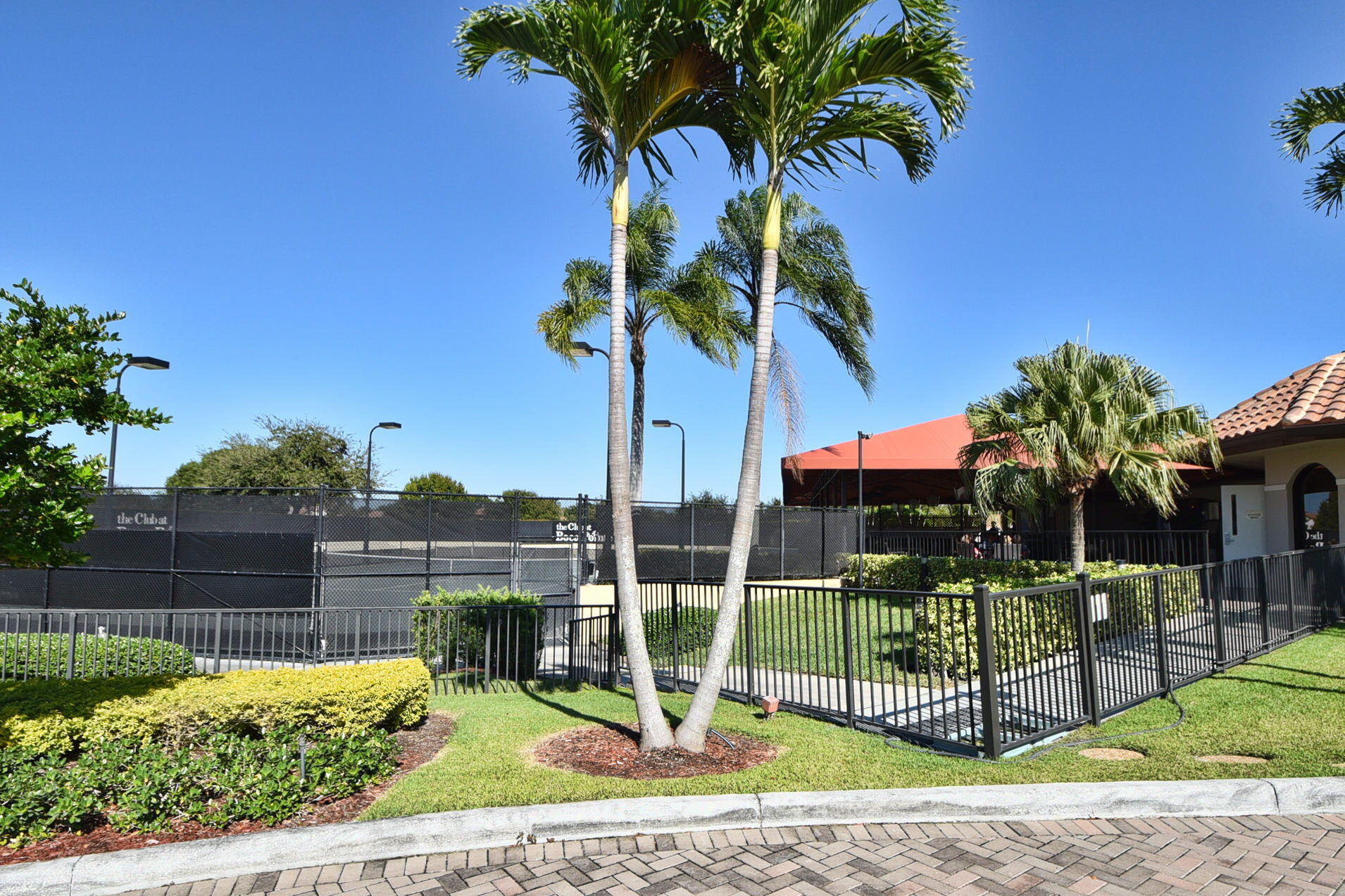 LA PAZ AT BOCA POINTE - Residential