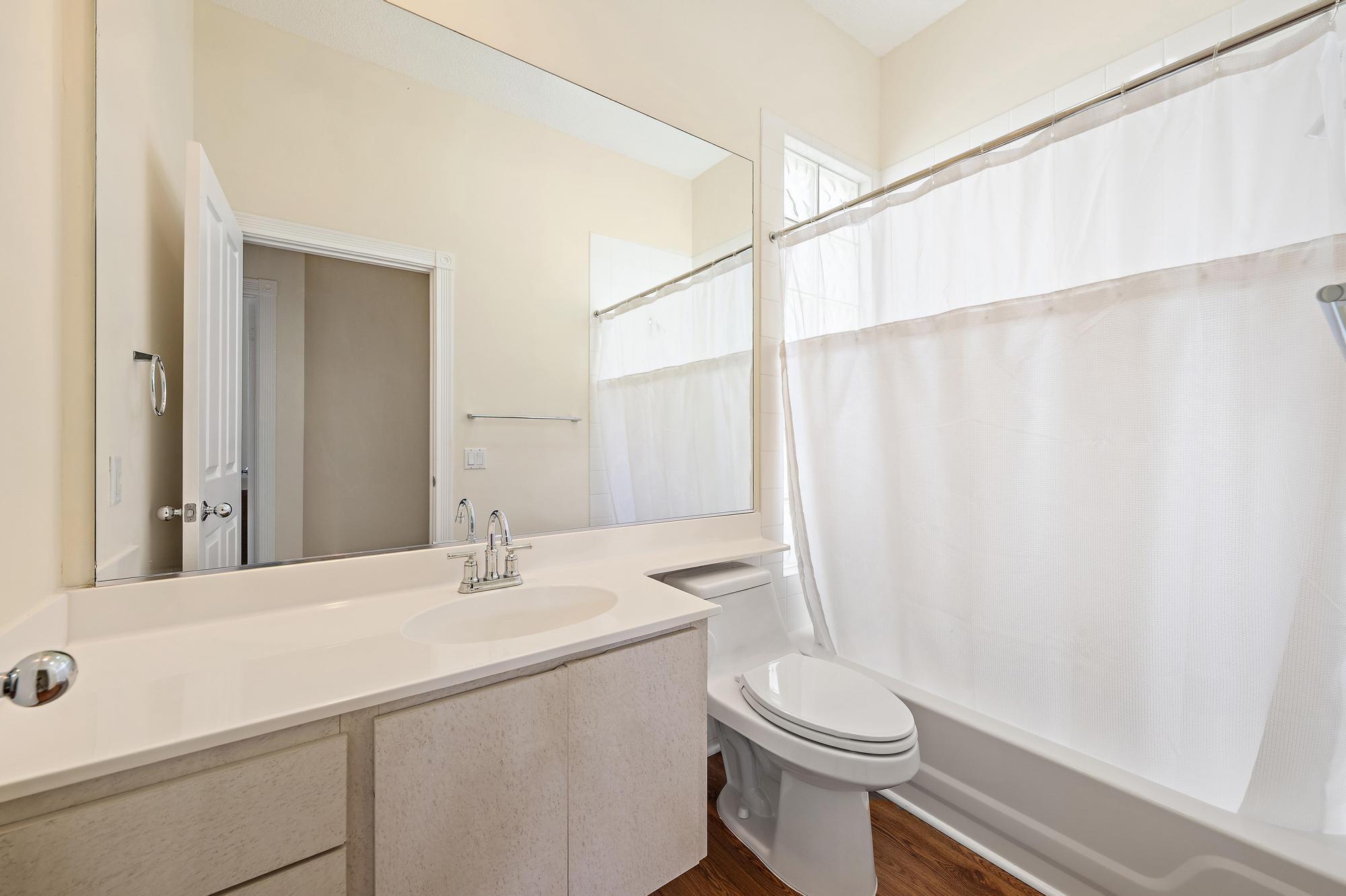 GARDEN OAKS 1 - Residential
