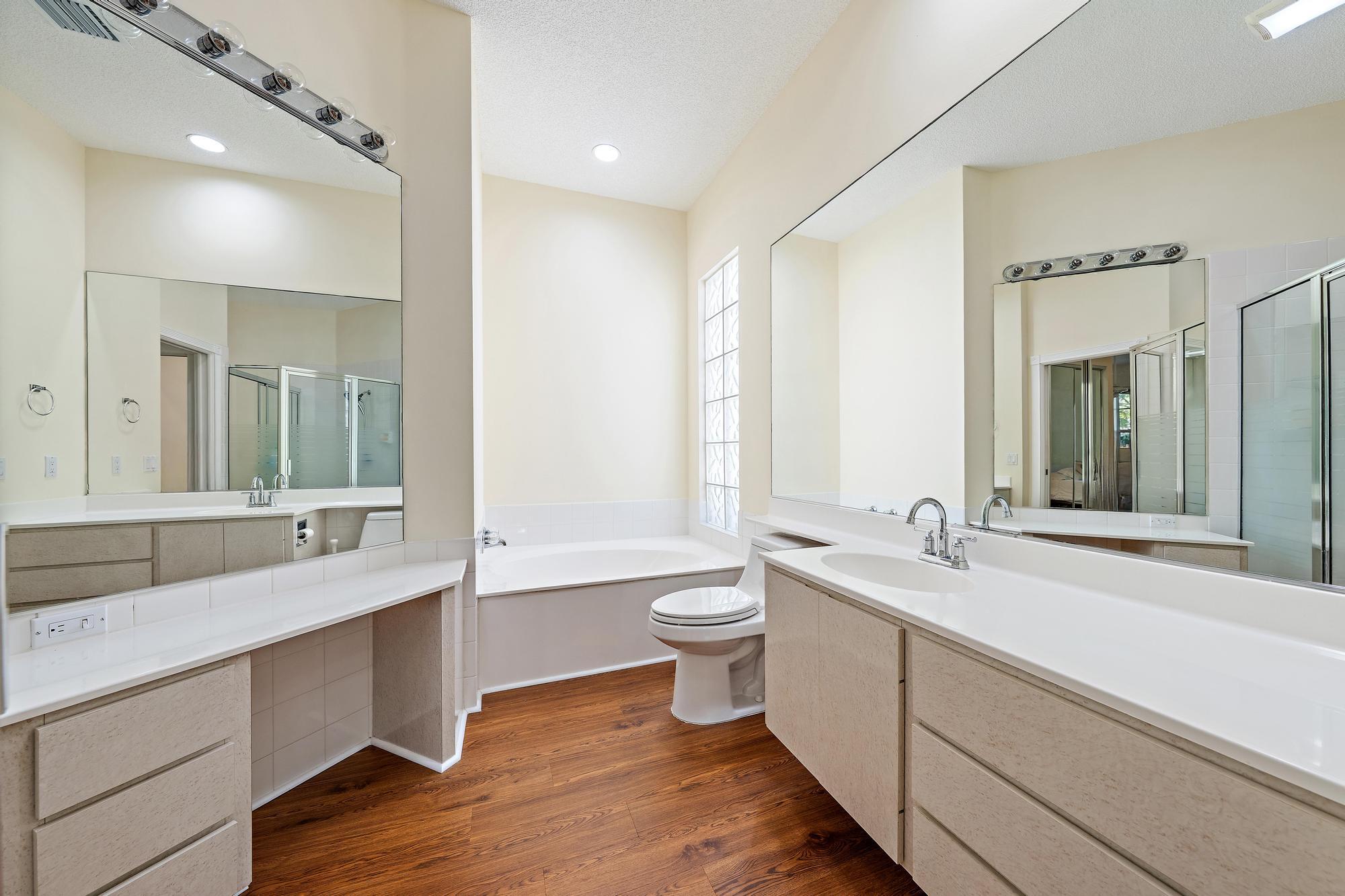 GARDEN OAKS 1 - Residential