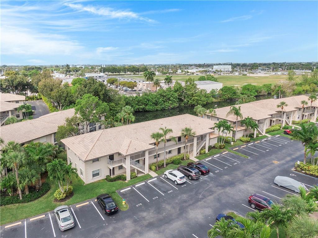 VIEWPOINTE CONDO - Residential