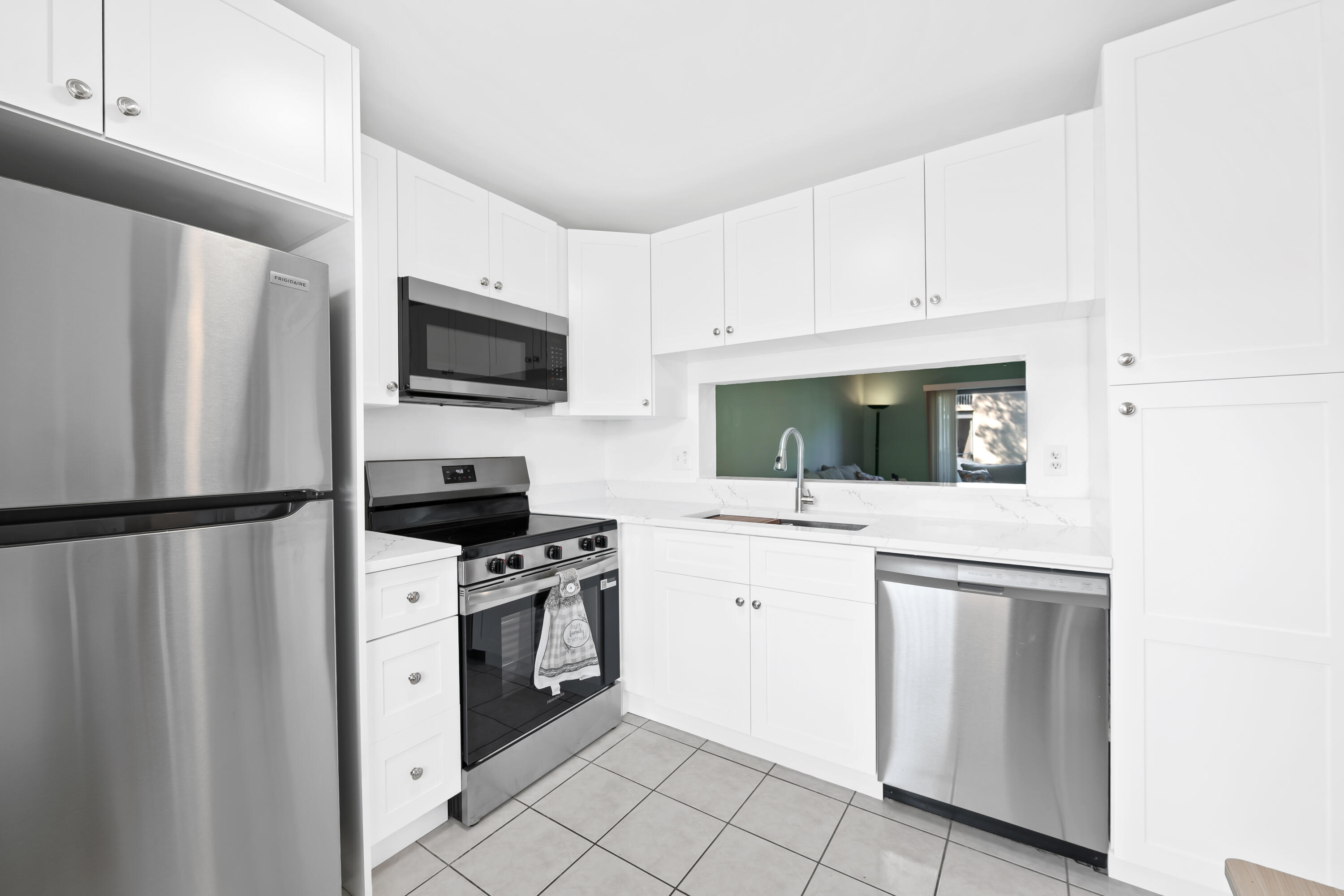 VIEWPOINTE CONDO - Residential