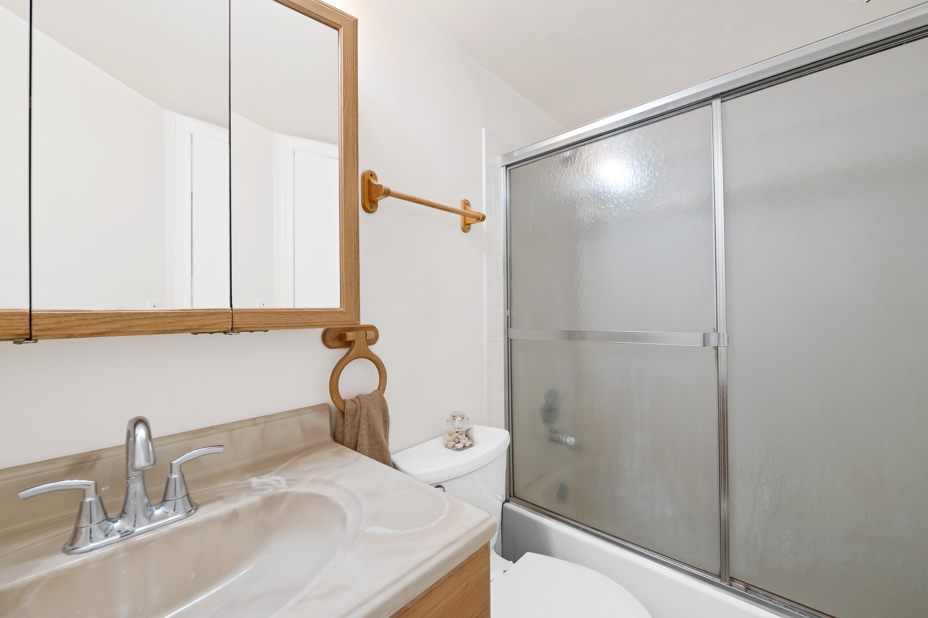 VIEWPOINTE CONDO - Residential