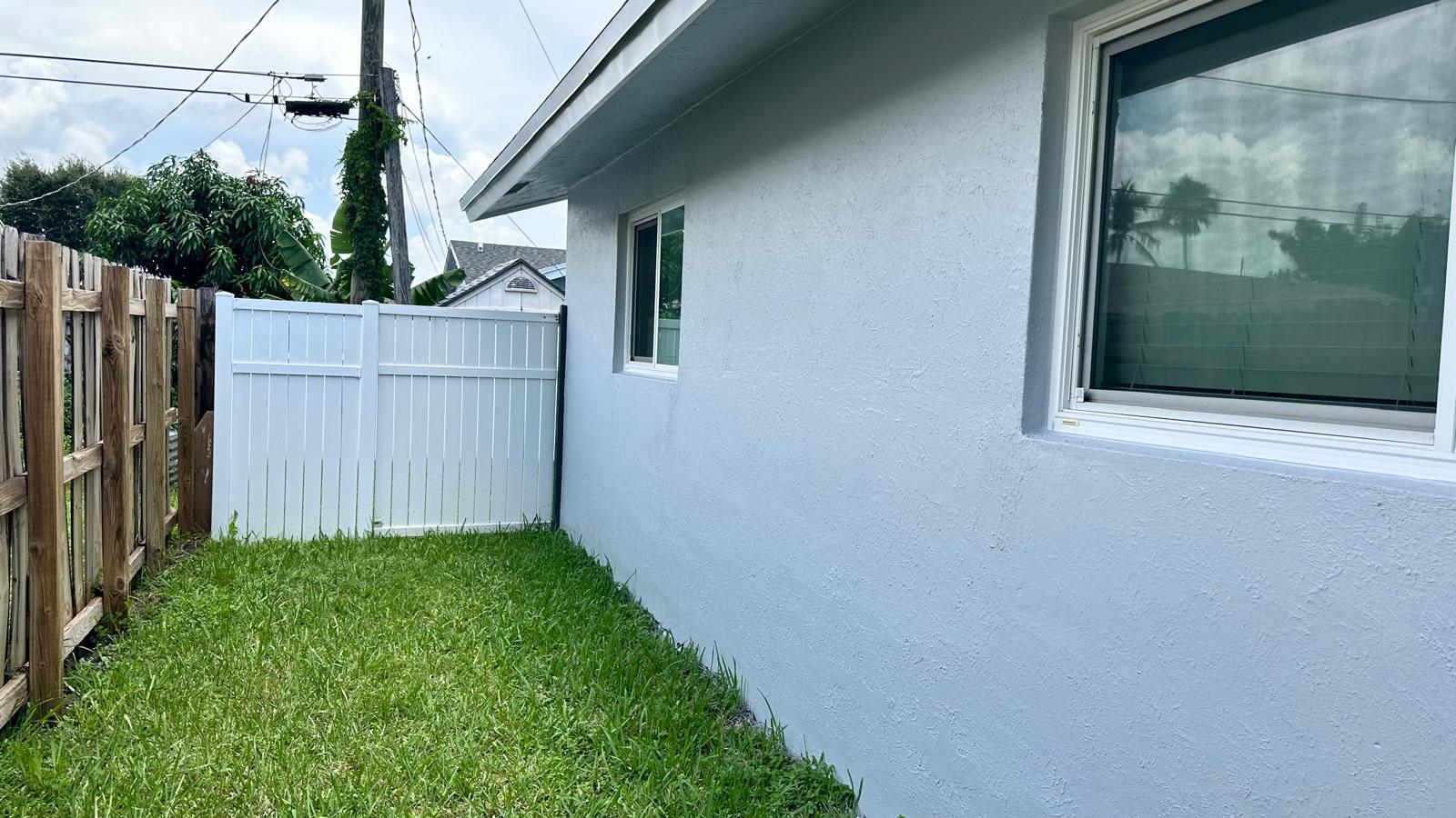 WEST DEERFIELD BEACH - Residential