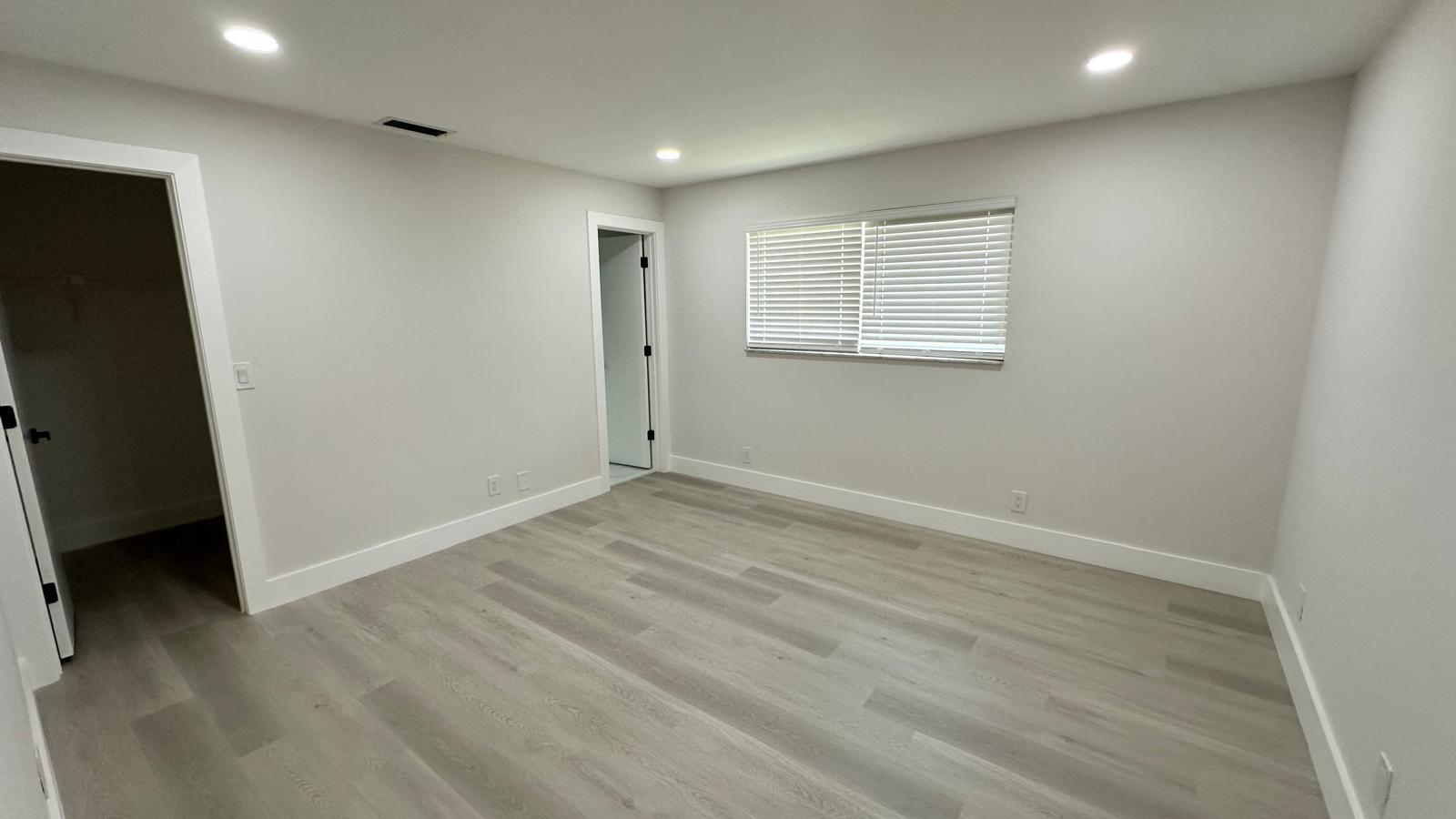 WEST DEERFIELD BEACH - Residential