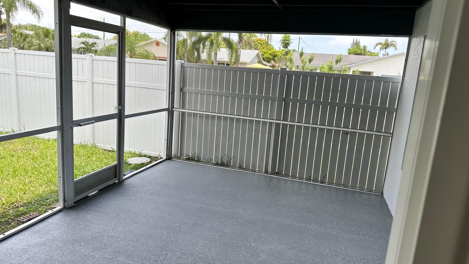 WEST DEERFIELD BEACH - Residential