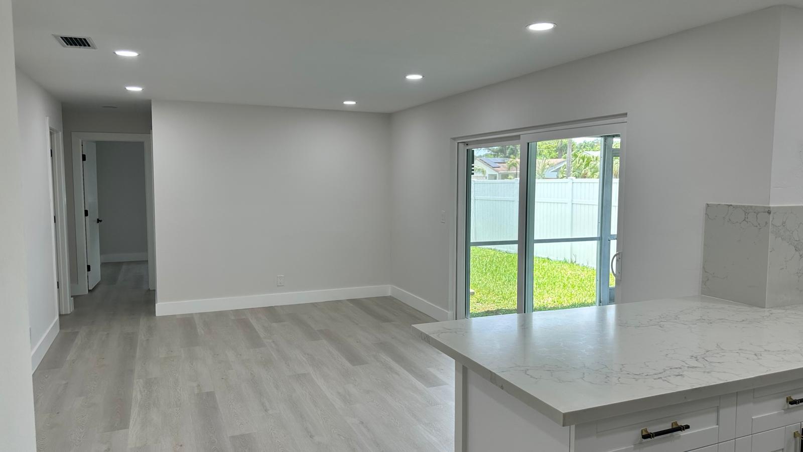 WEST DEERFIELD BEACH - Residential
