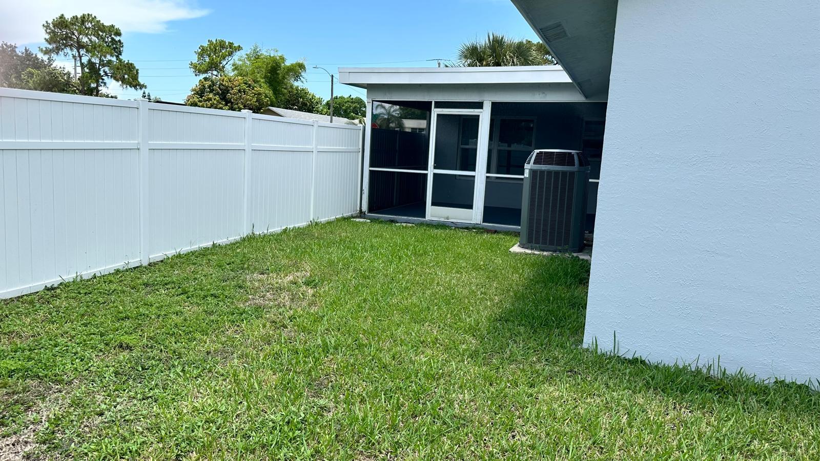 WEST DEERFIELD BEACH - Residential