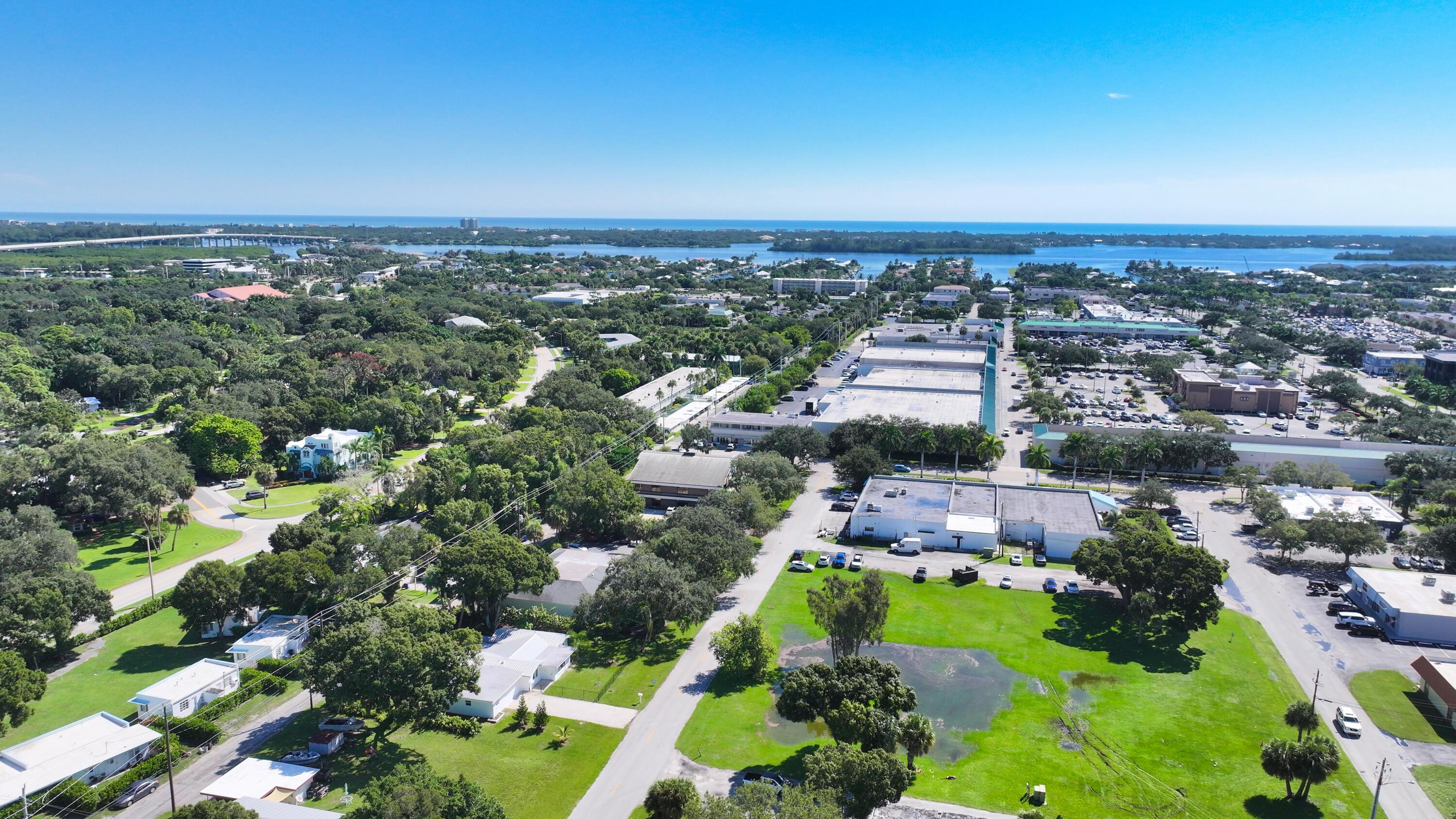 ORANGE GROVE PARK REPLAT - Residential Lease