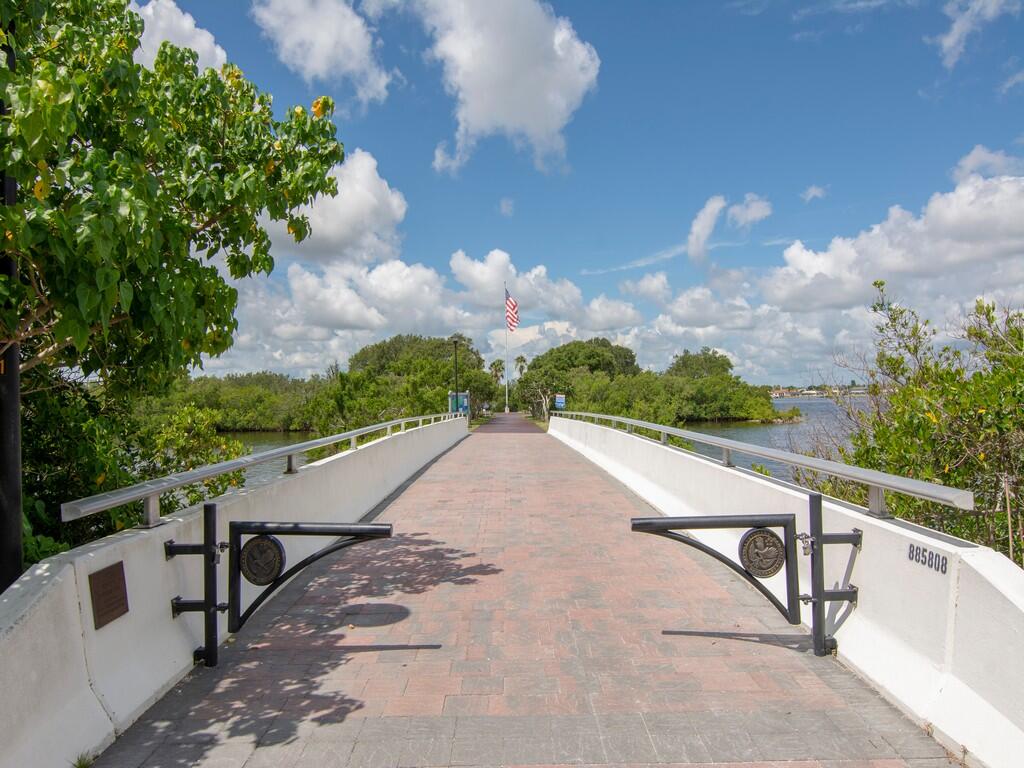 ORANGE GROVE PARK REPLAT - Residential Lease