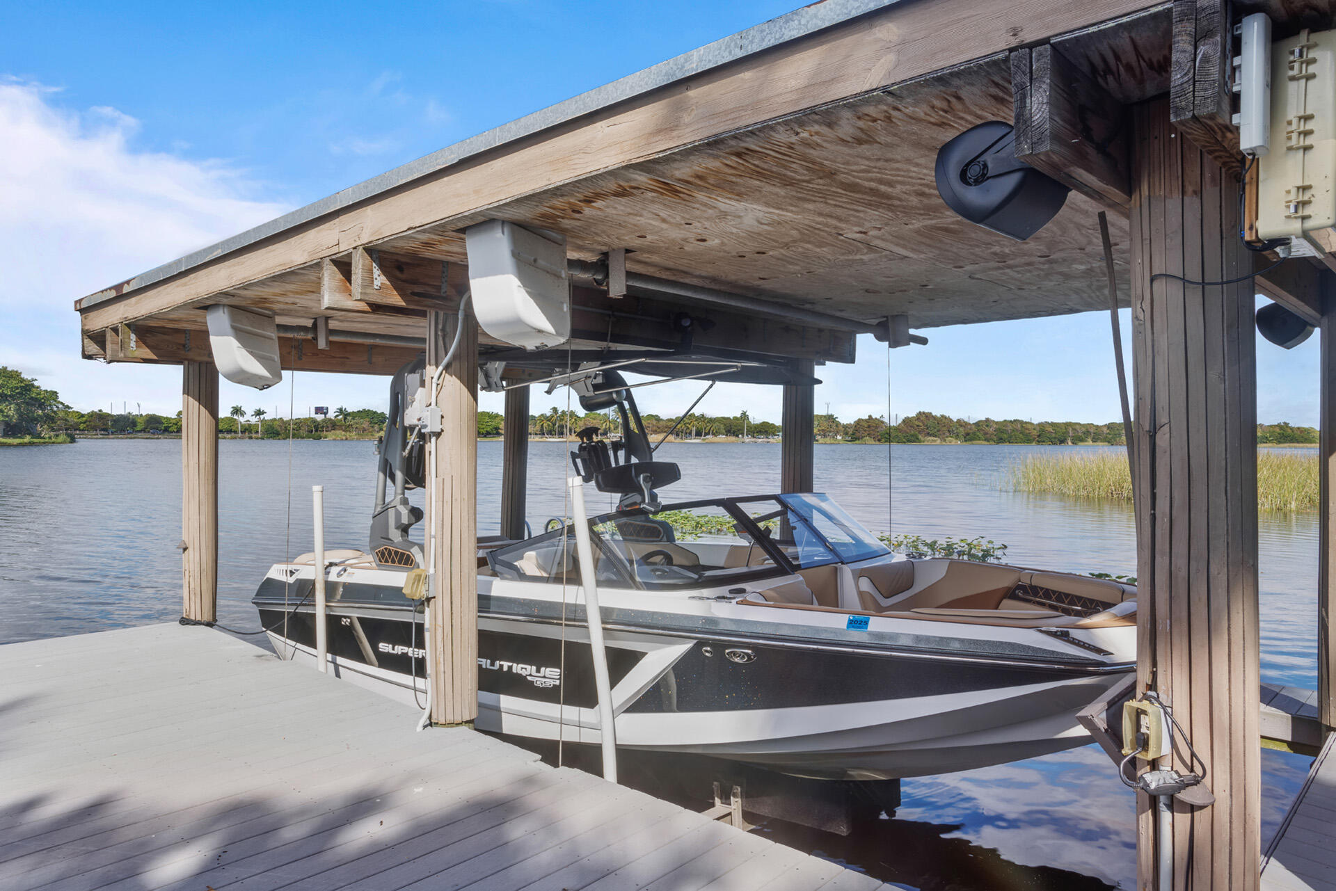 COLNON SUB - Residential