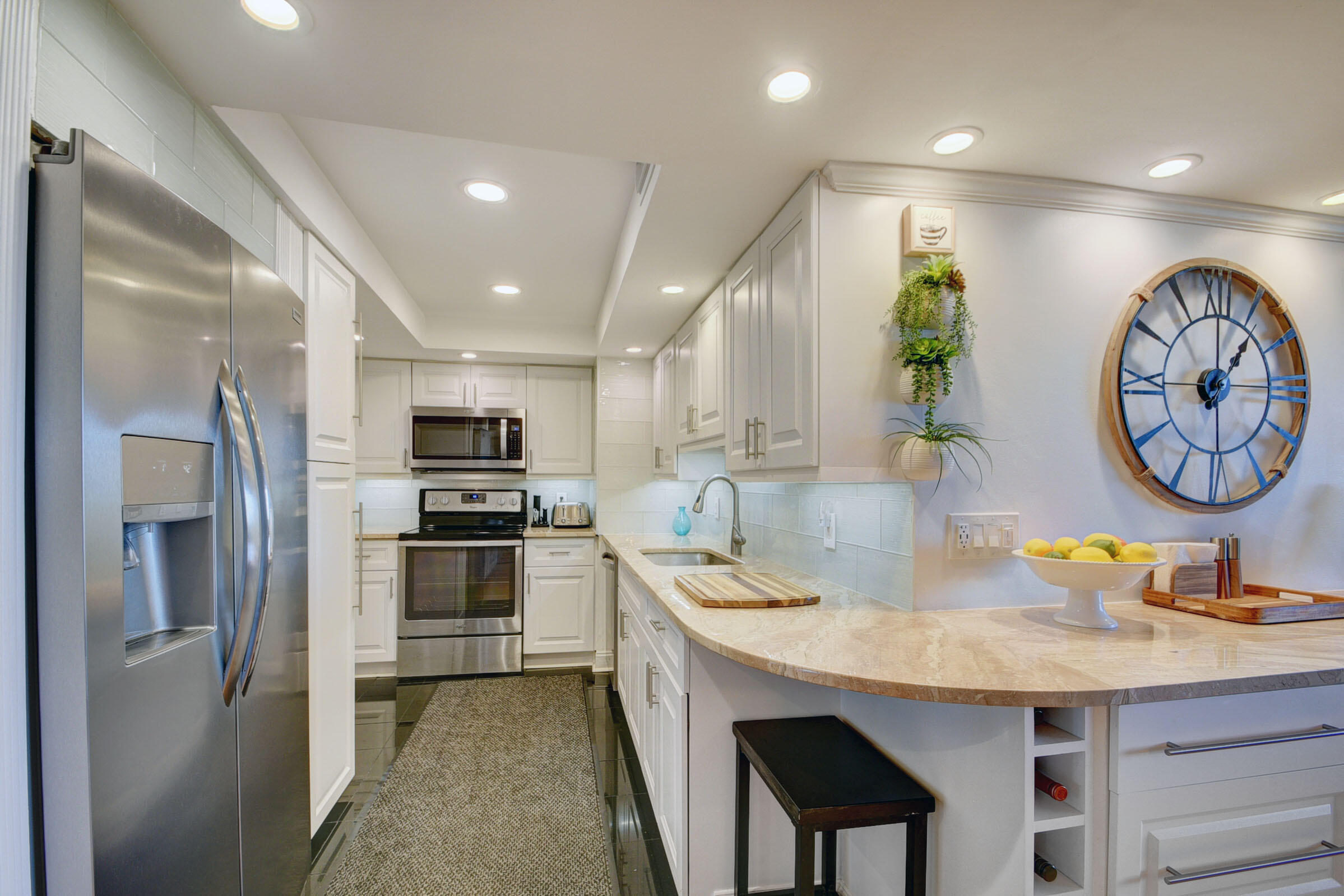 PALM BEACH HOUSE CONDO - Residential