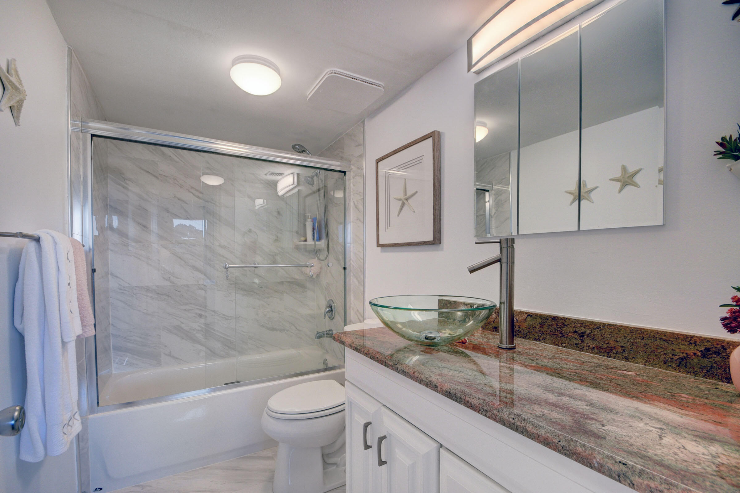 PALM BEACH HOUSE CONDO - Residential