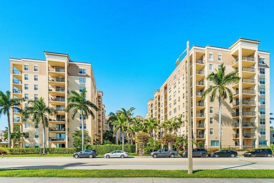 FLAGLER POINTE CONDO - Residential