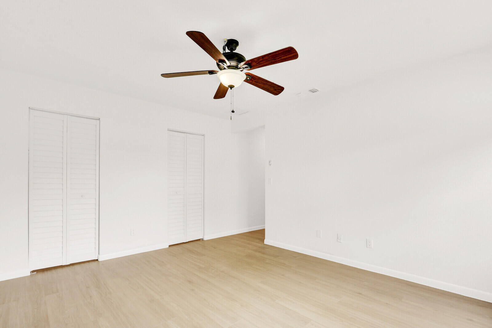 INDIAN CREEK PH IX - Residential Lease