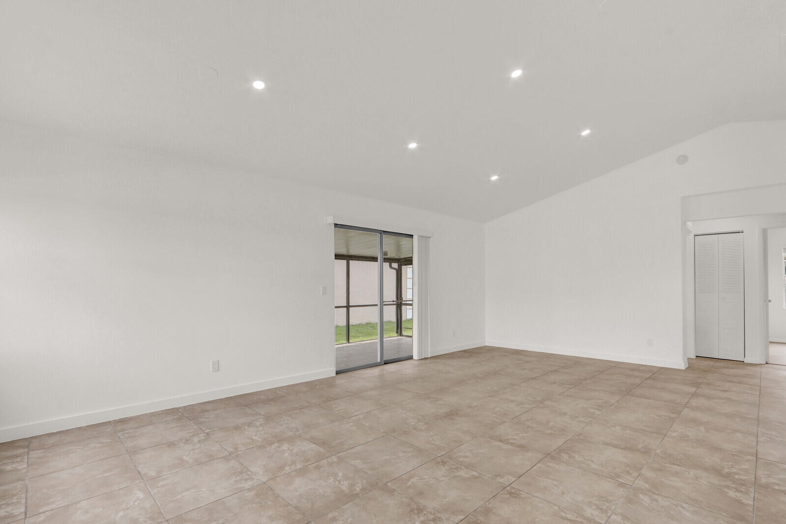 INDIAN CREEK PH IX - Residential Lease