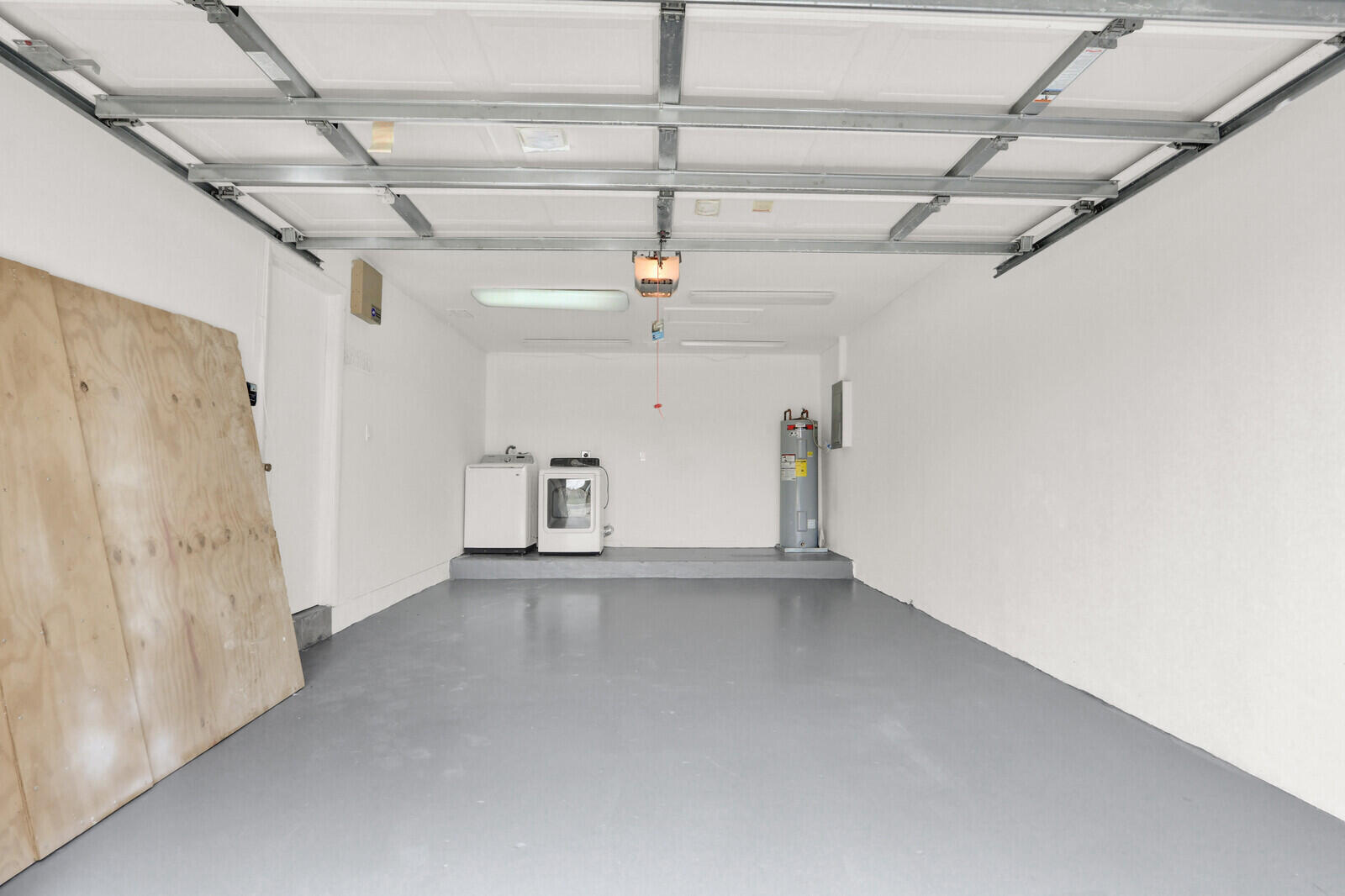 INDIAN CREEK PH IX - Residential Lease