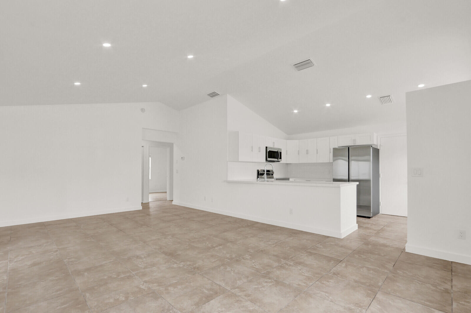 INDIAN CREEK PH IX - Residential Lease