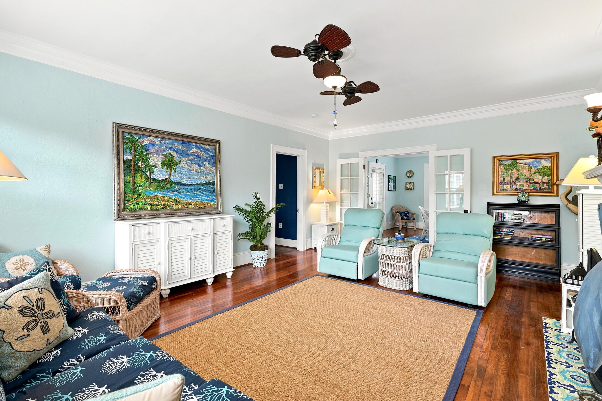 SAN LUCIE PLAZA SUBDIVISION UNIT 1 - Residential