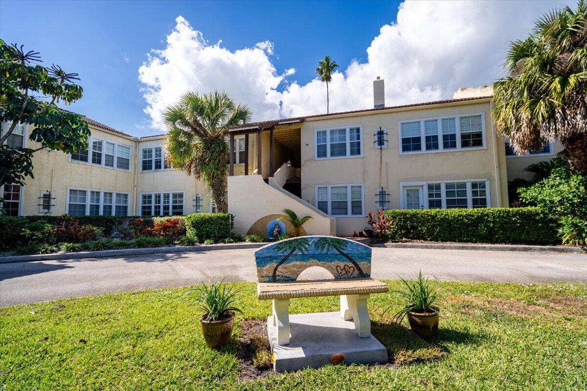 SAN LUCIE PLAZA SUBDIVISION UNIT 1 - Residential