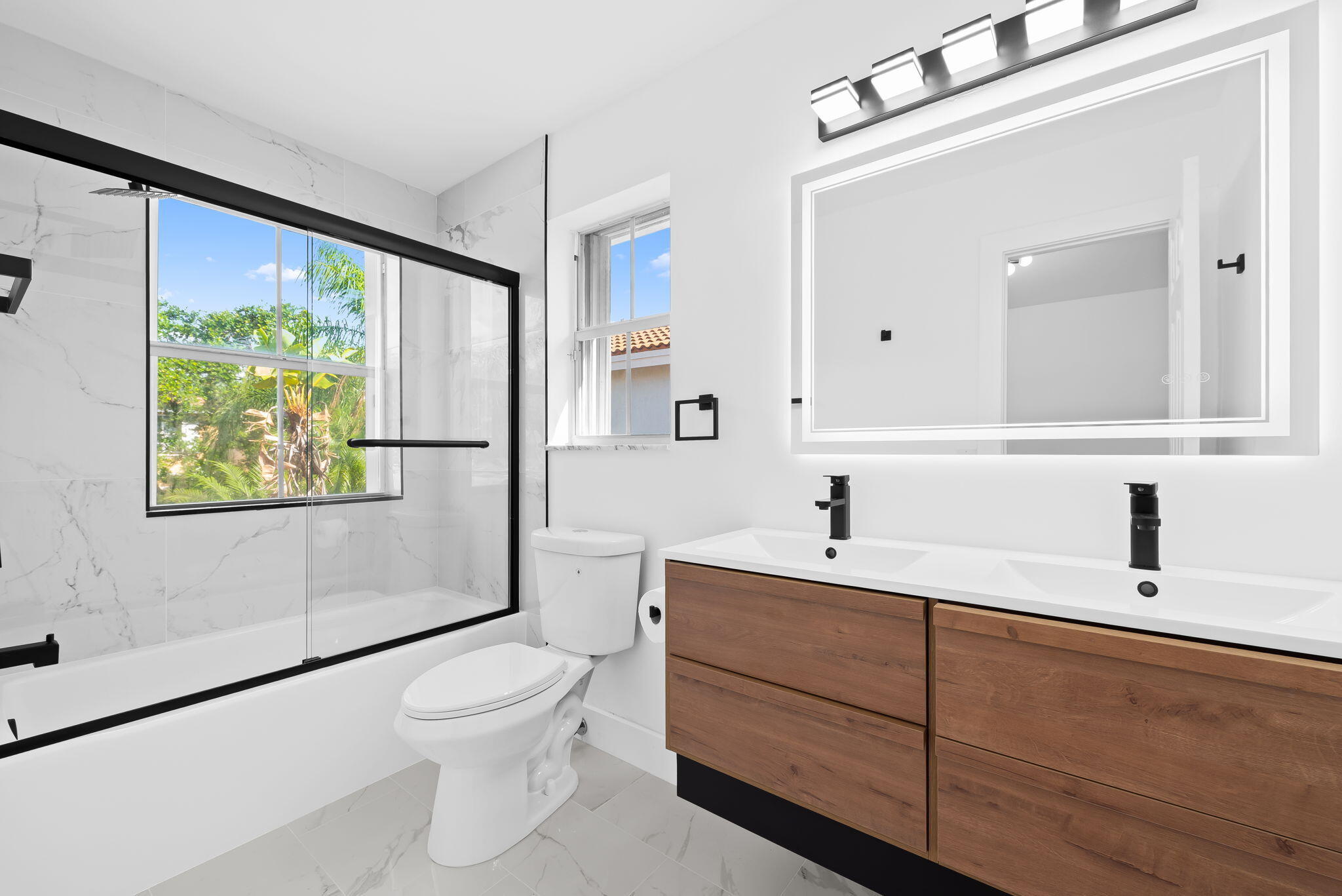 WEST LAKE VILLAGE - Residential Lease