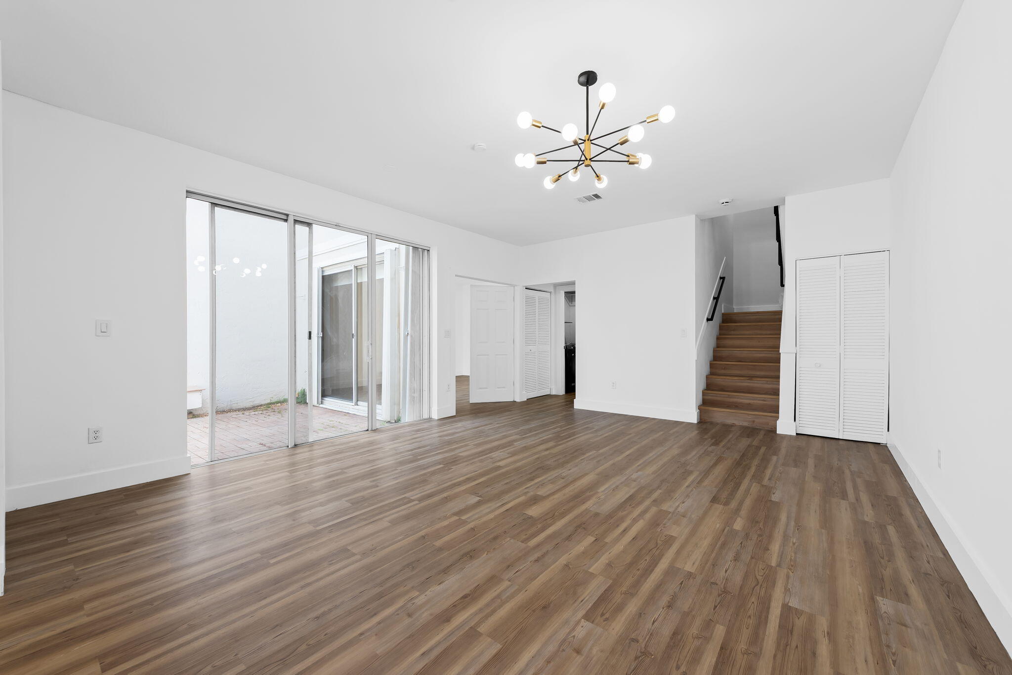 WEST LAKE VILLAGE - Residential Lease